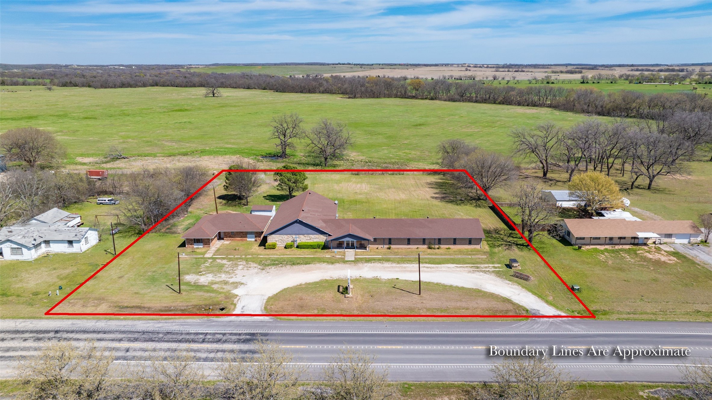 3404 N Grand Avenue Gainesville TX 76240