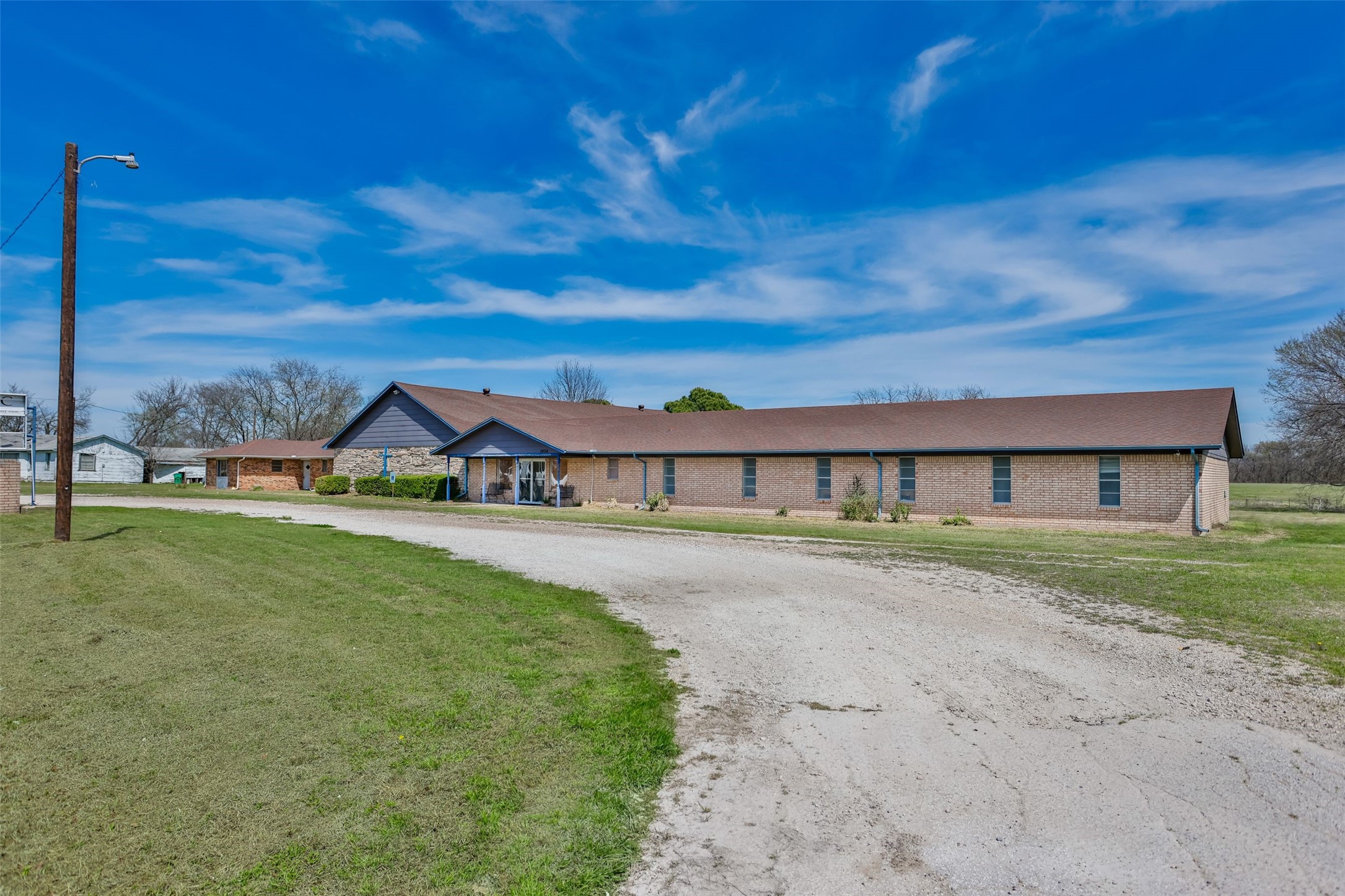 3404 N Grand Avenue Gainesville TX 76240