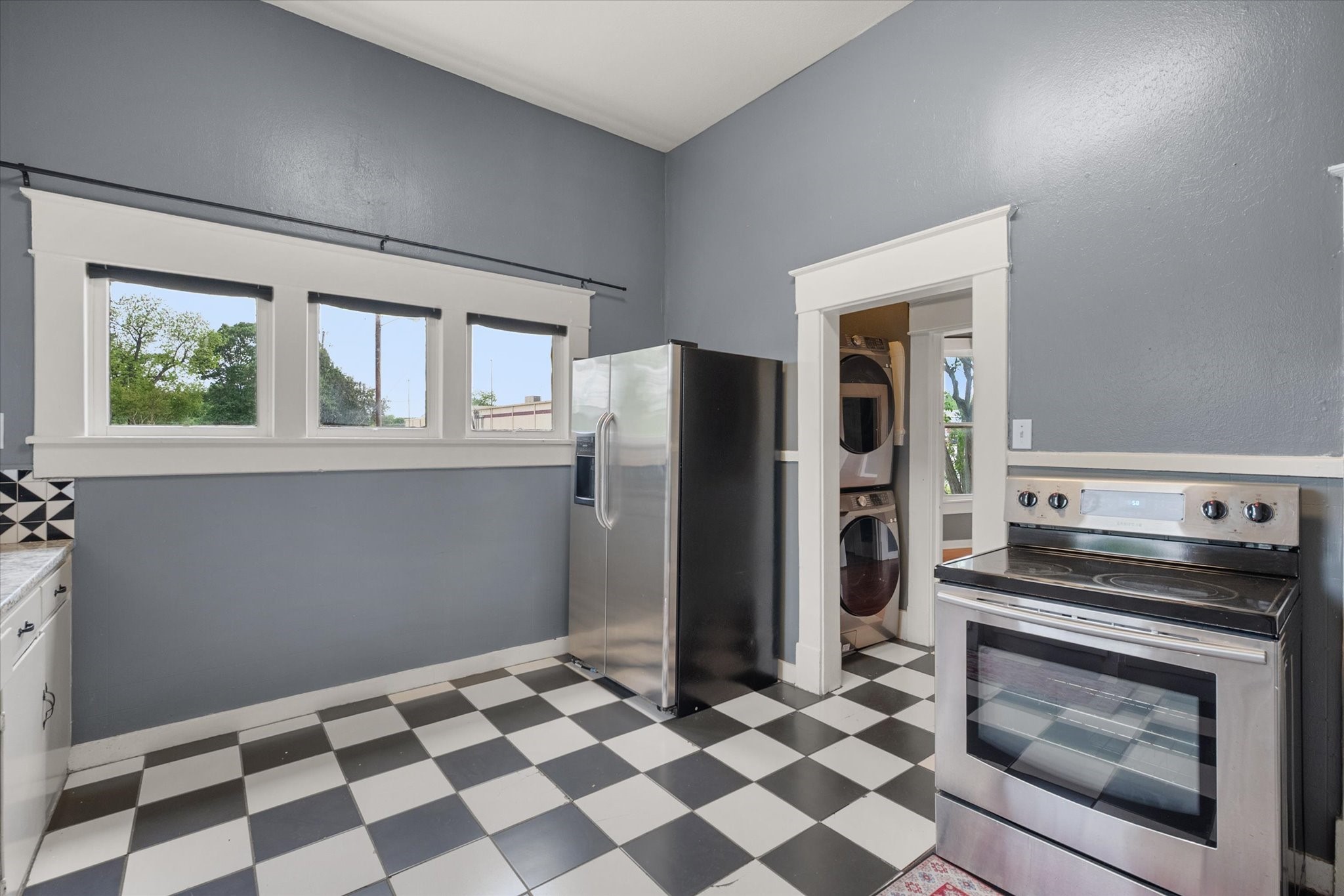 607 W Brown Street Ennis TX 75119