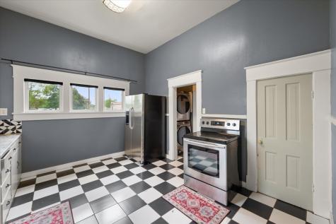 607 W Brown Street Ennis TX 75119