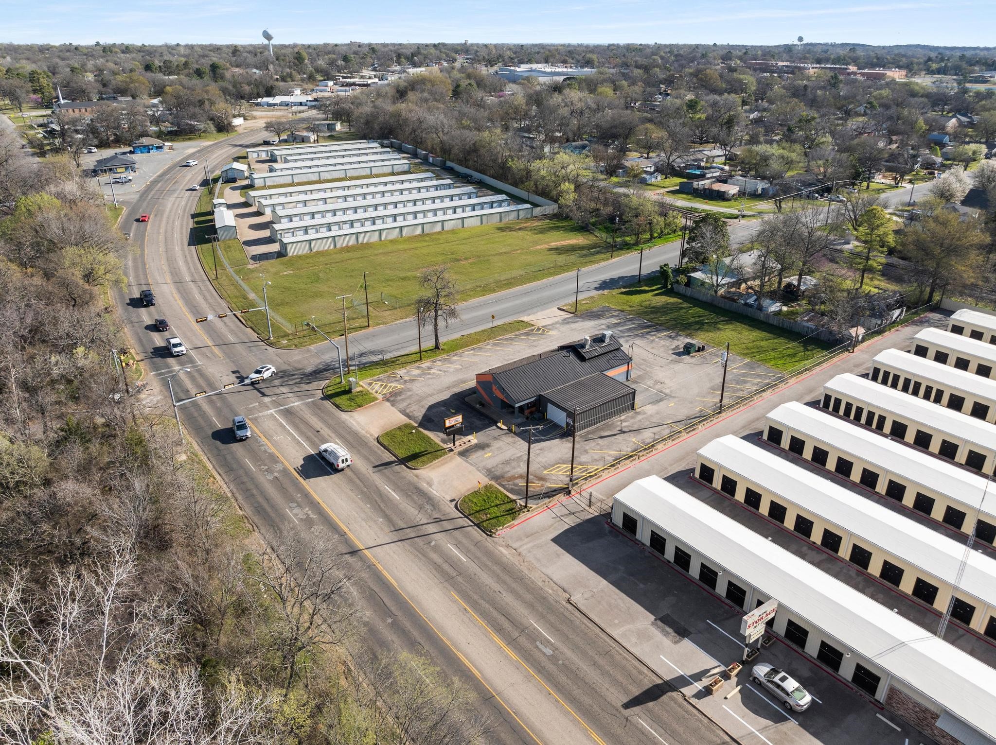 2400 Woodlawn Boulevard Denison TX 75020