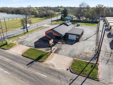 2400 Woodlawn Boulevard Denison TX 75020