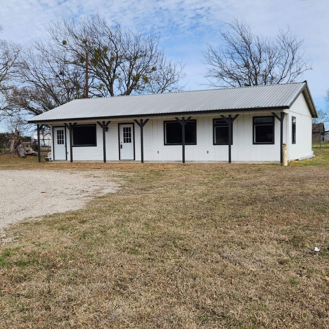 425 S Ray Roberts Parkway Tioga TX 76271
