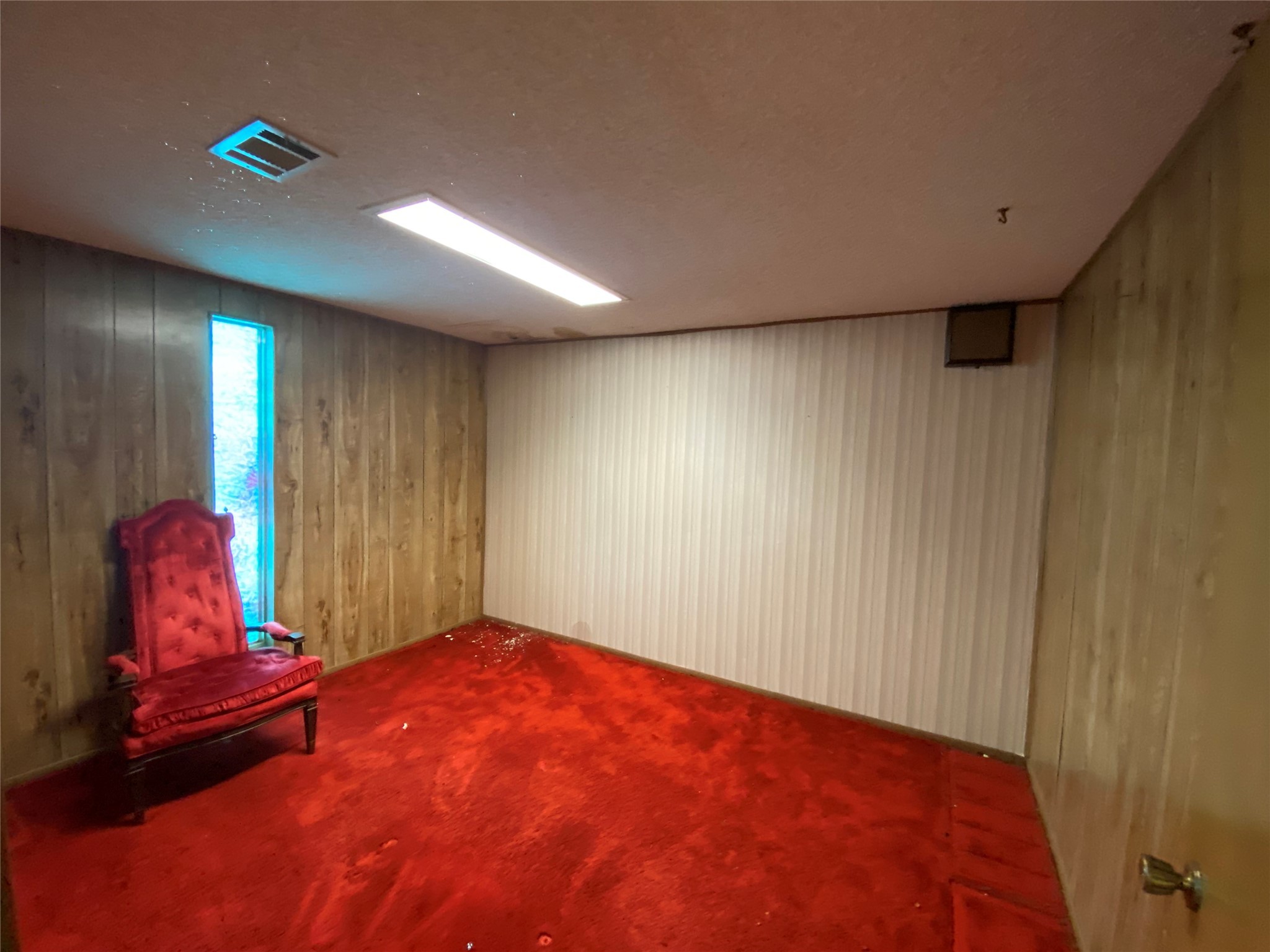 200 W Guthrie Weinert TX 76388