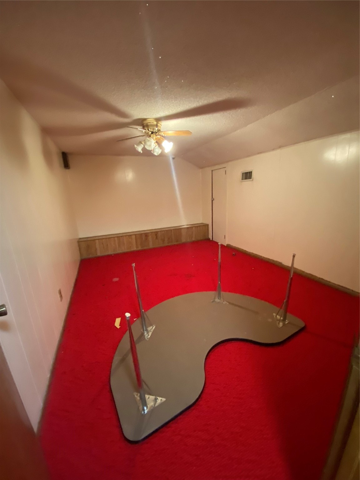 200 W Guthrie Weinert TX 76388