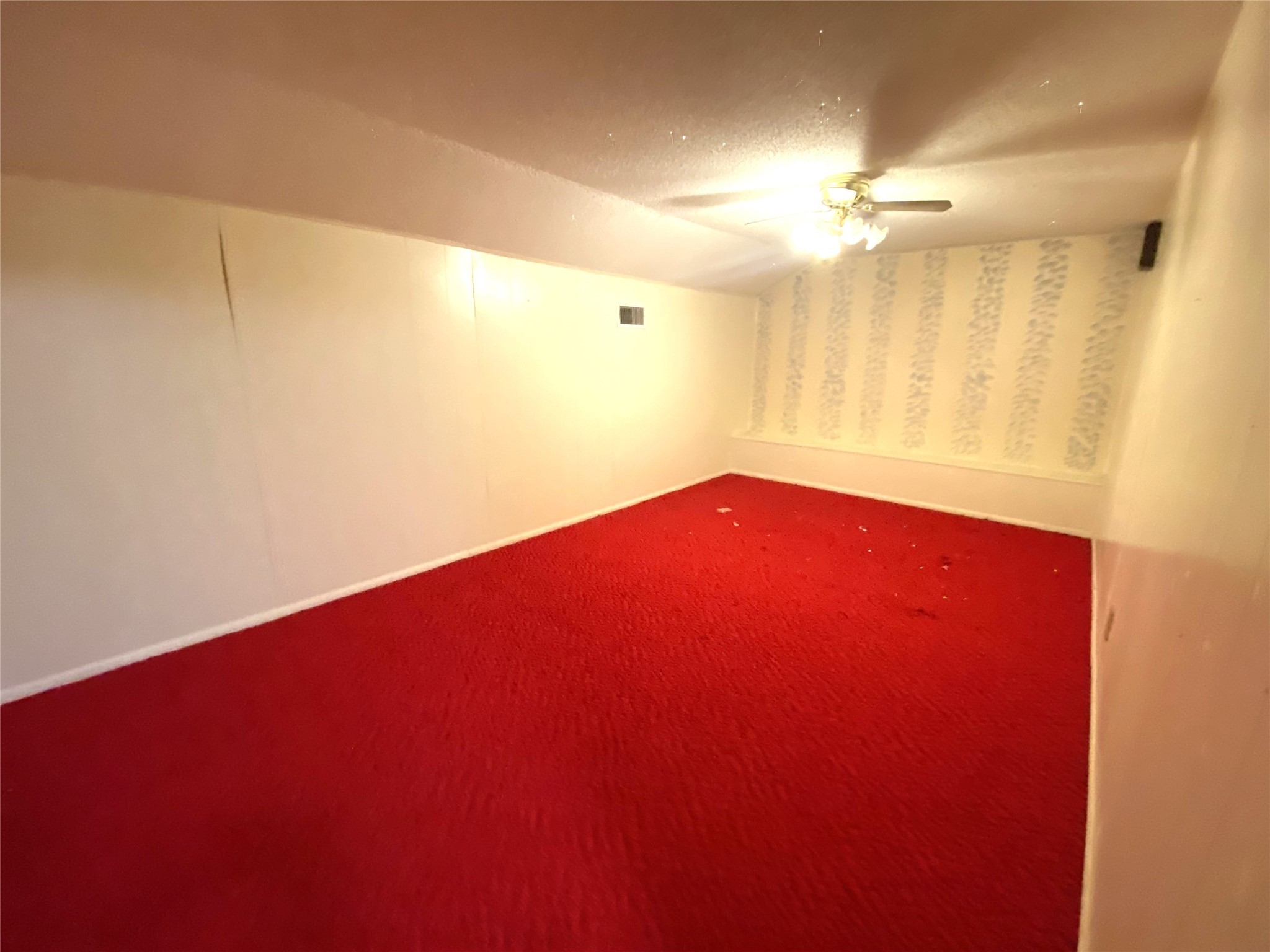 200 W Guthrie Weinert TX 76388