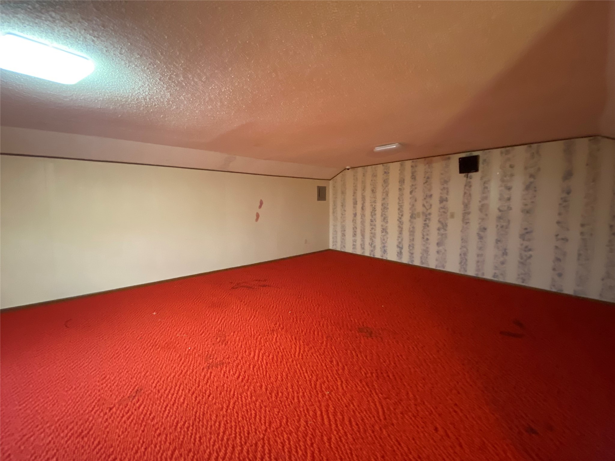 200 W Guthrie Weinert TX 76388
