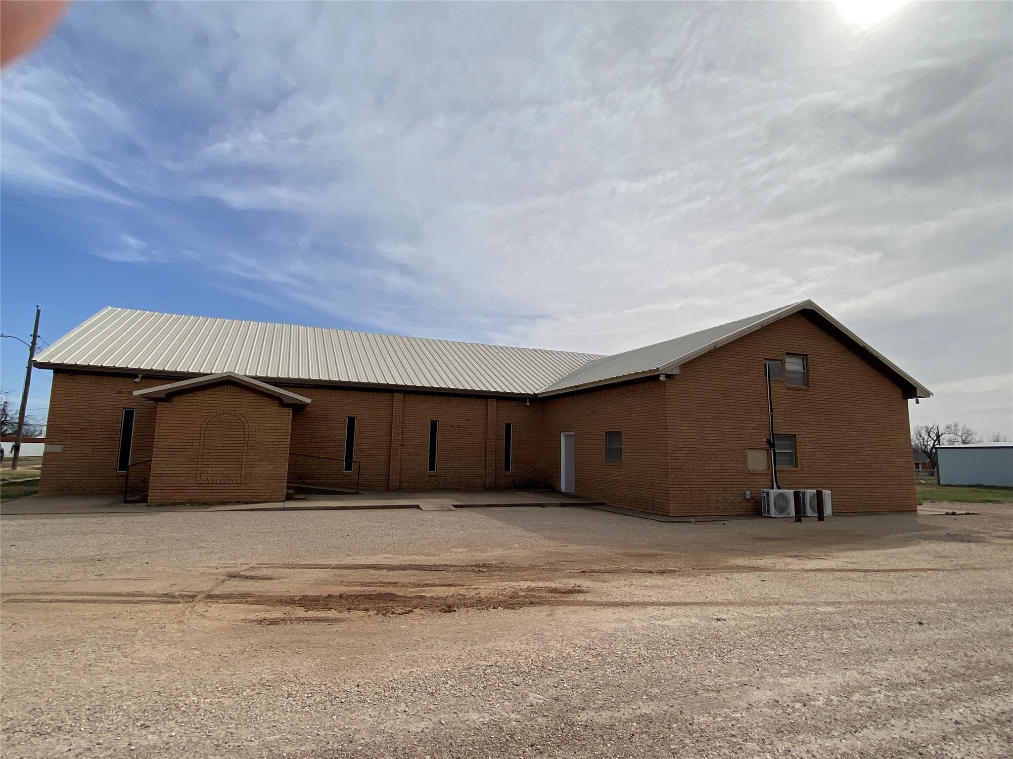 200 W Guthrie Weinert TX 76388
