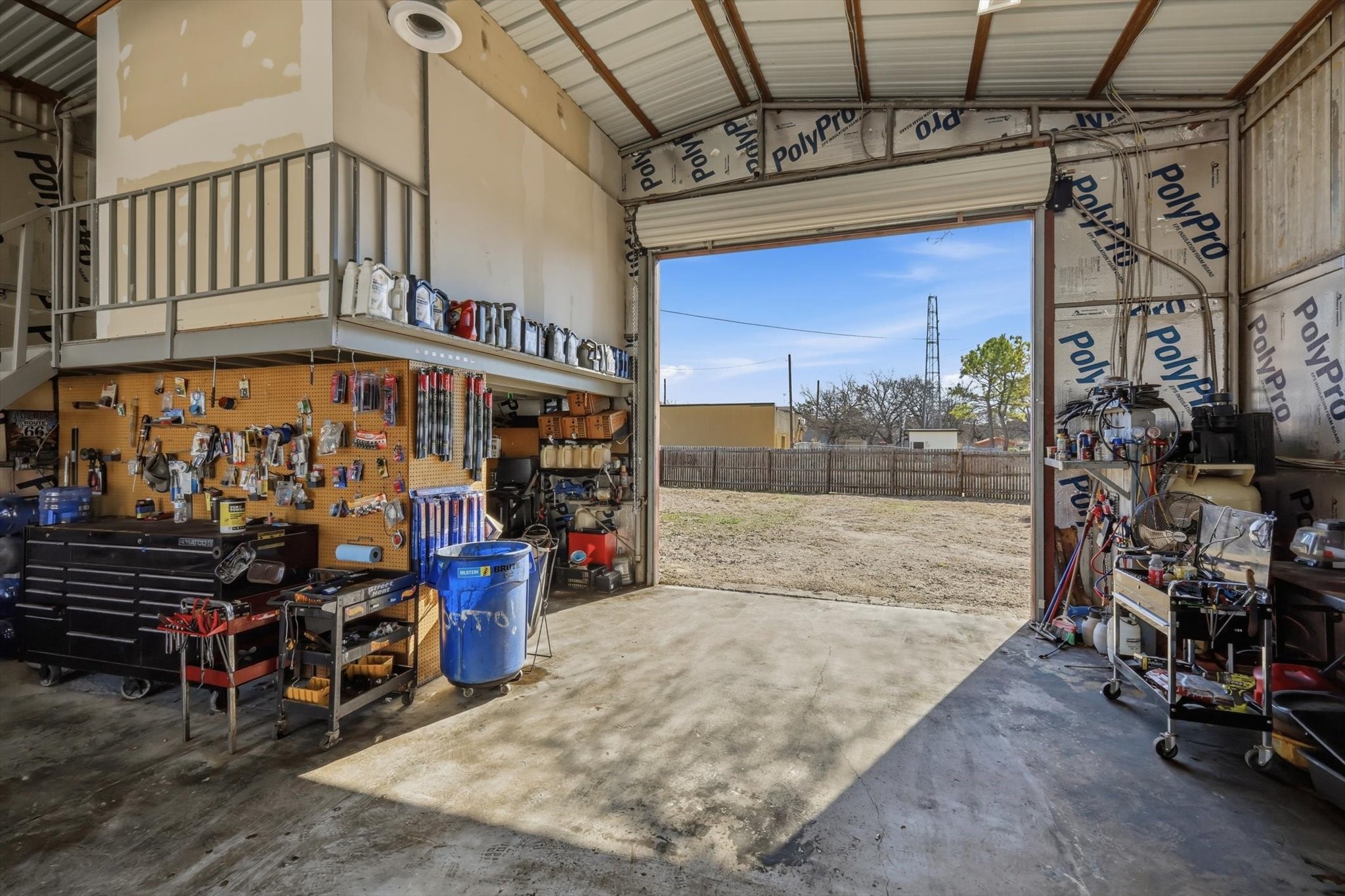 103 W Franklin Street Alvord TX 76225