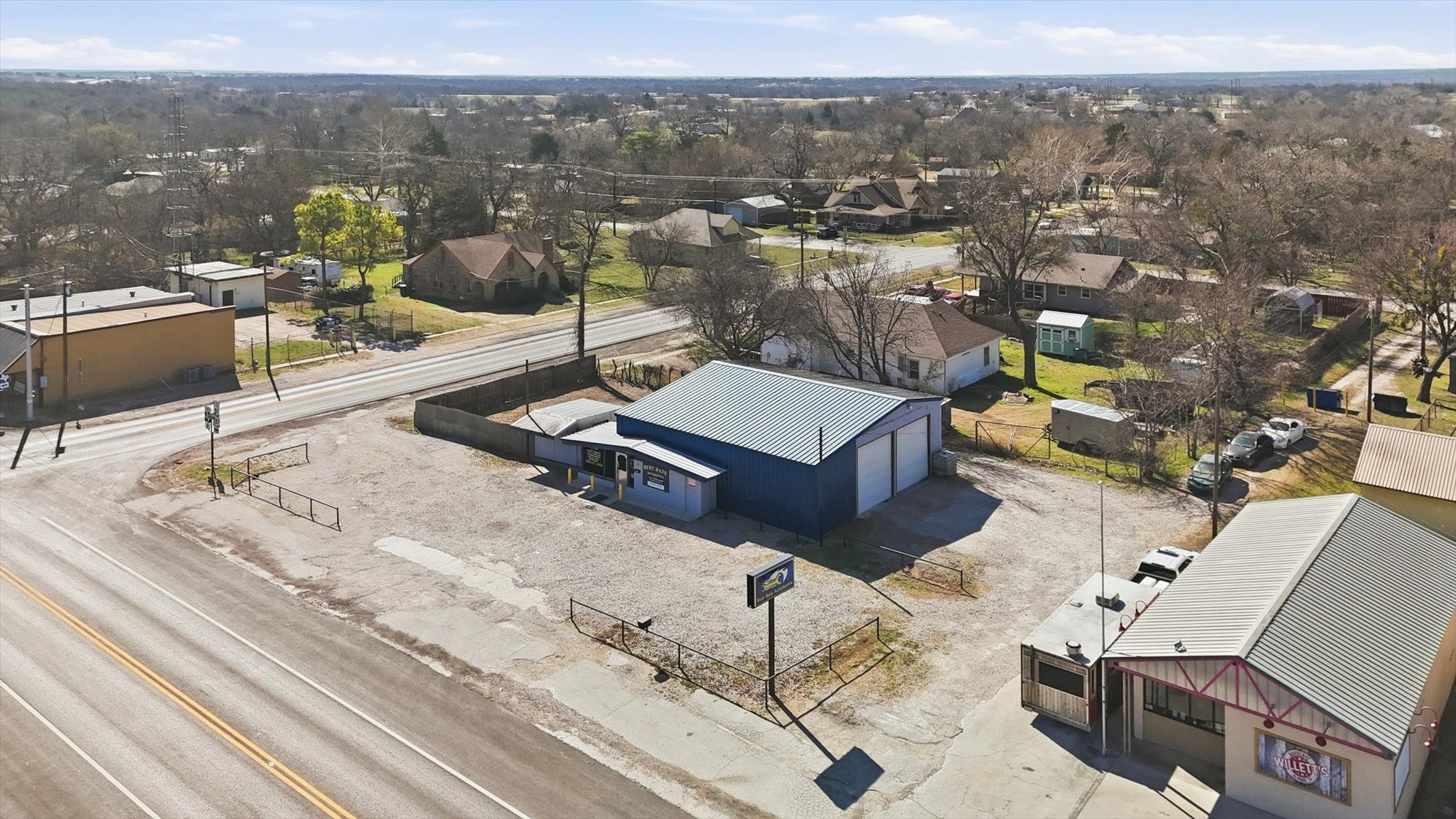 103 W Franklin Street Alvord TX 76225