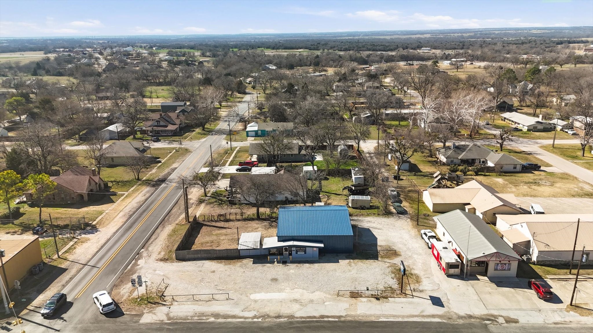 103 W Franklin Street Alvord TX 76225