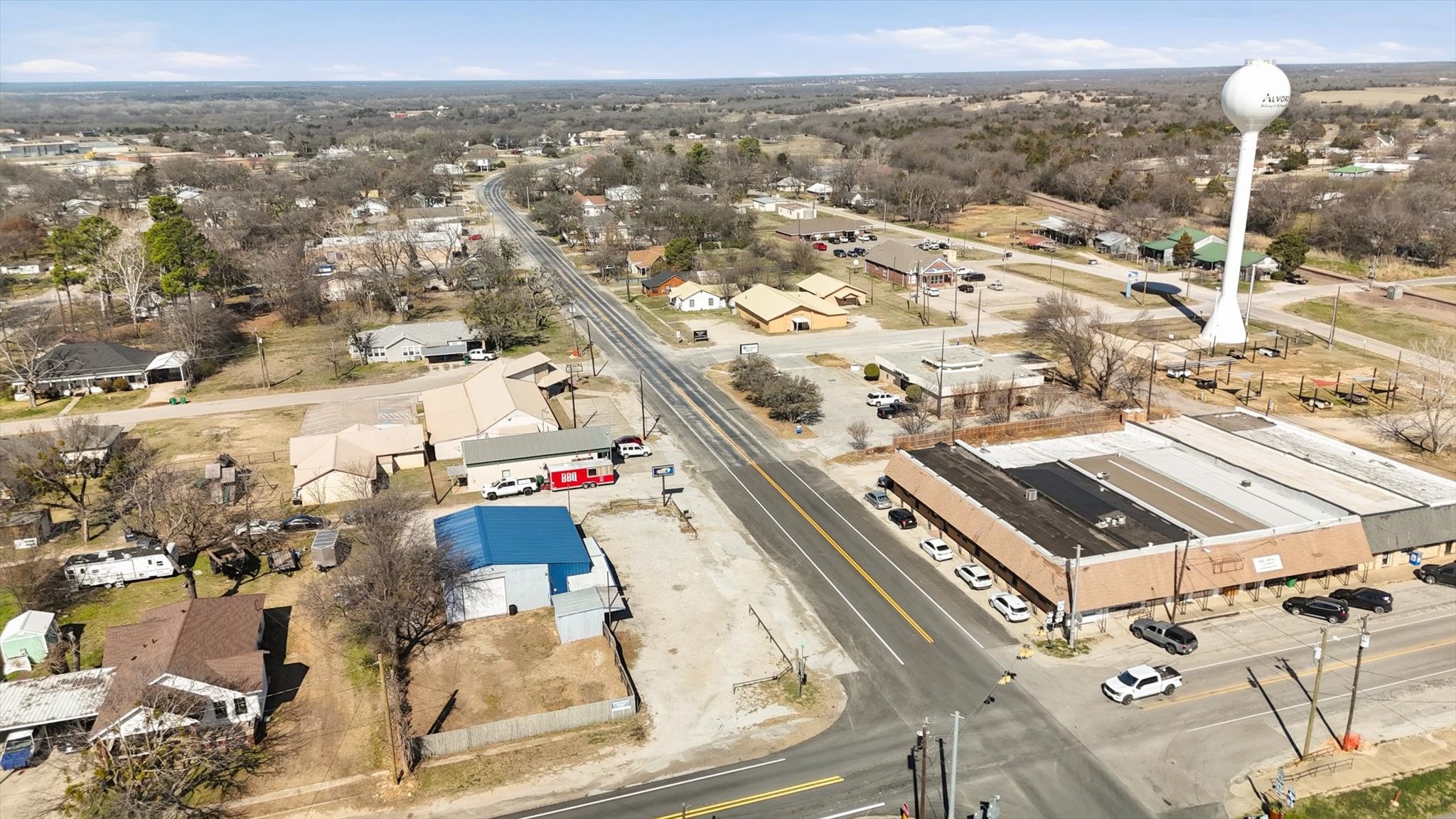 103 W Franklin Street Alvord TX 76225