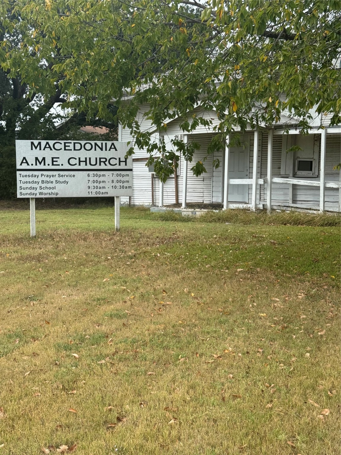 1504 E 1st North Street Kaufman TX 75142