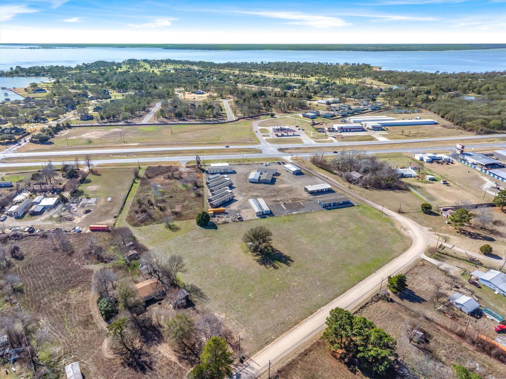 16955 E Highway 175 Kemp TX 75143