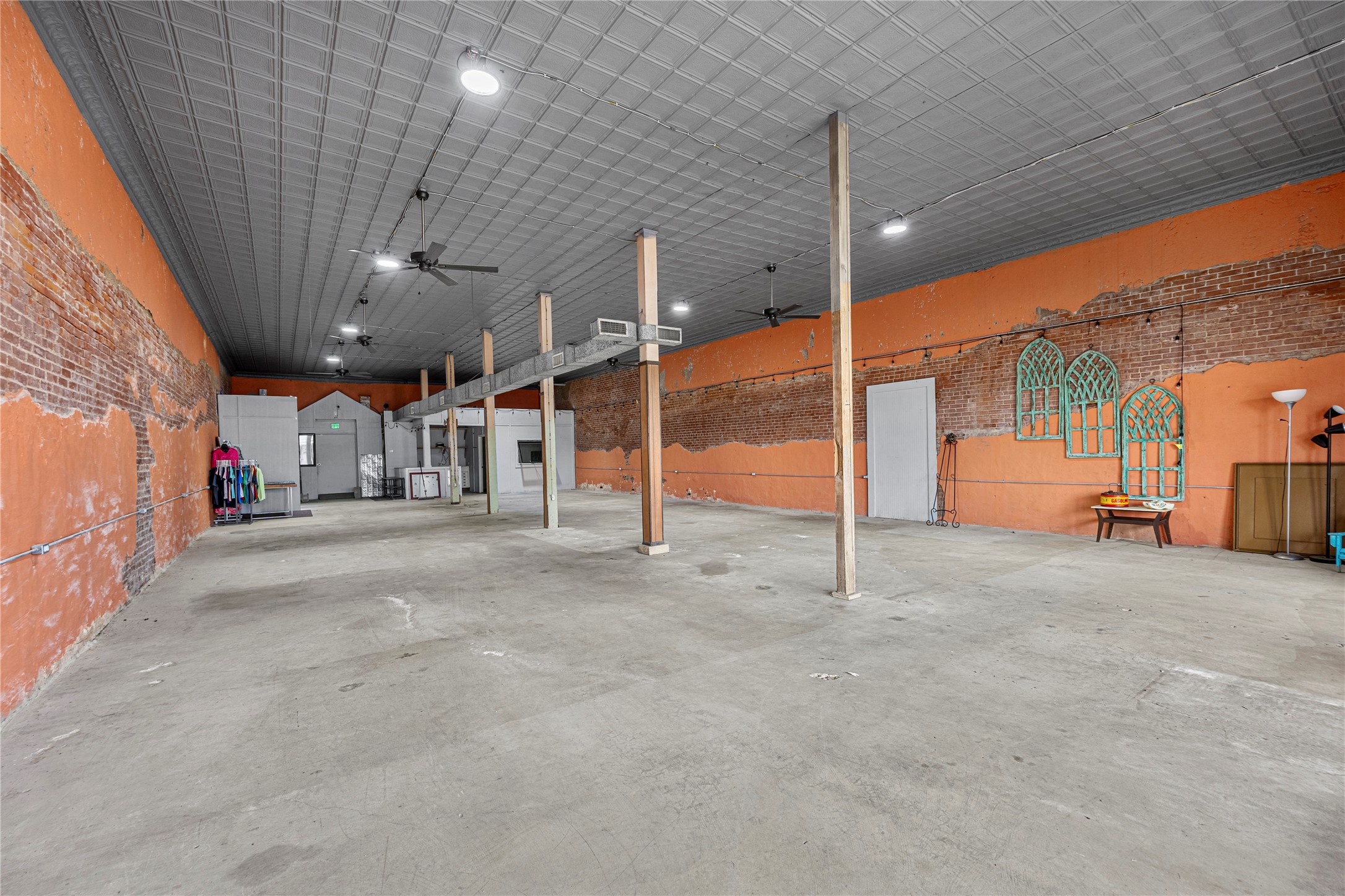 116 Gassaway Lott TX 76656