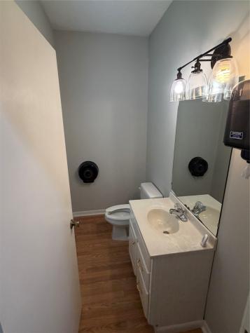 1503 E Central Avenue Comanche TX 76442