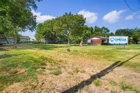 313 W Highway 199 Springtown TX 76082