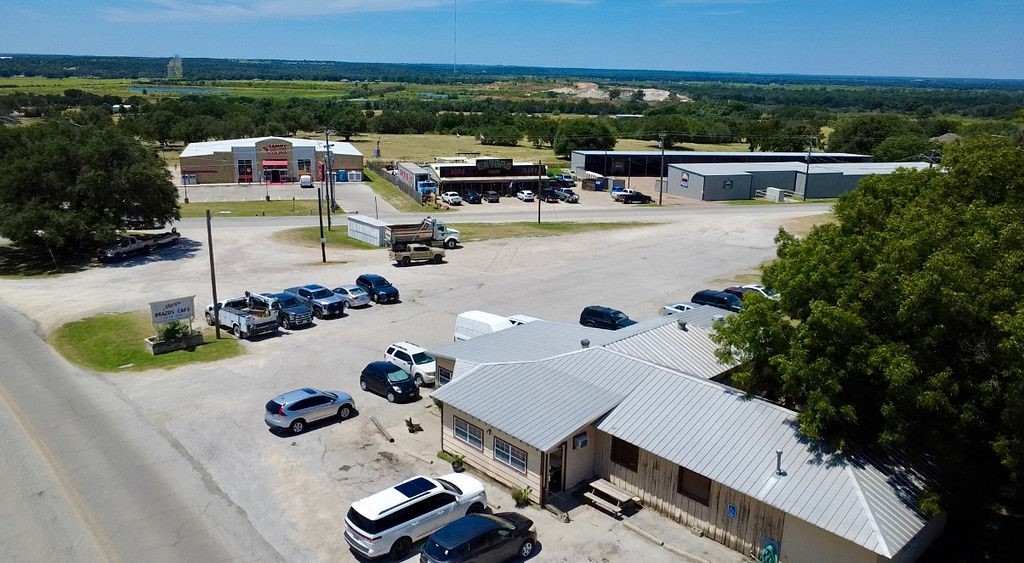5080 & 5090a Tin Top Road Weatherford TX 76087