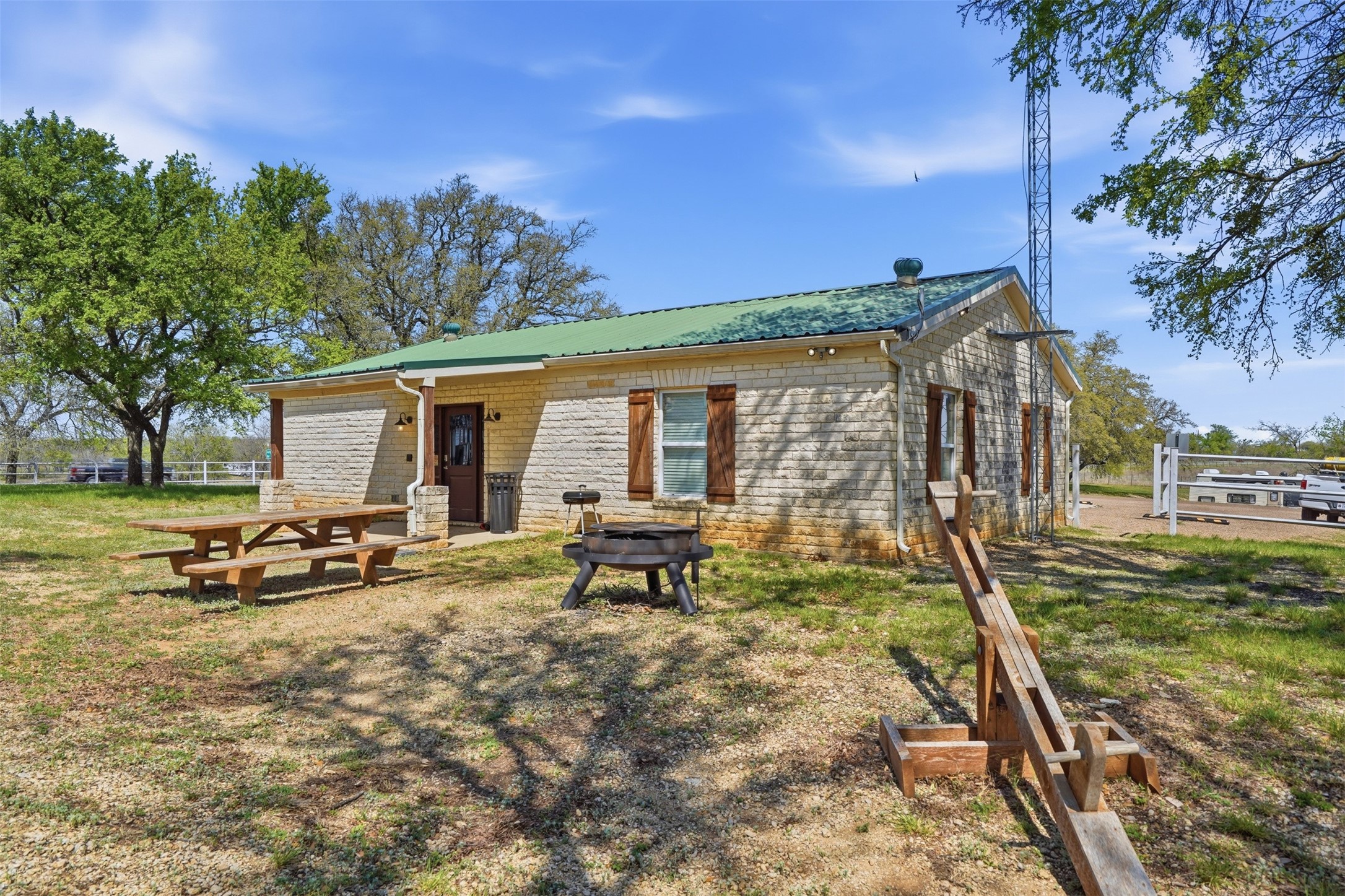 5860 N Fm 51 Weatherford TX 76085