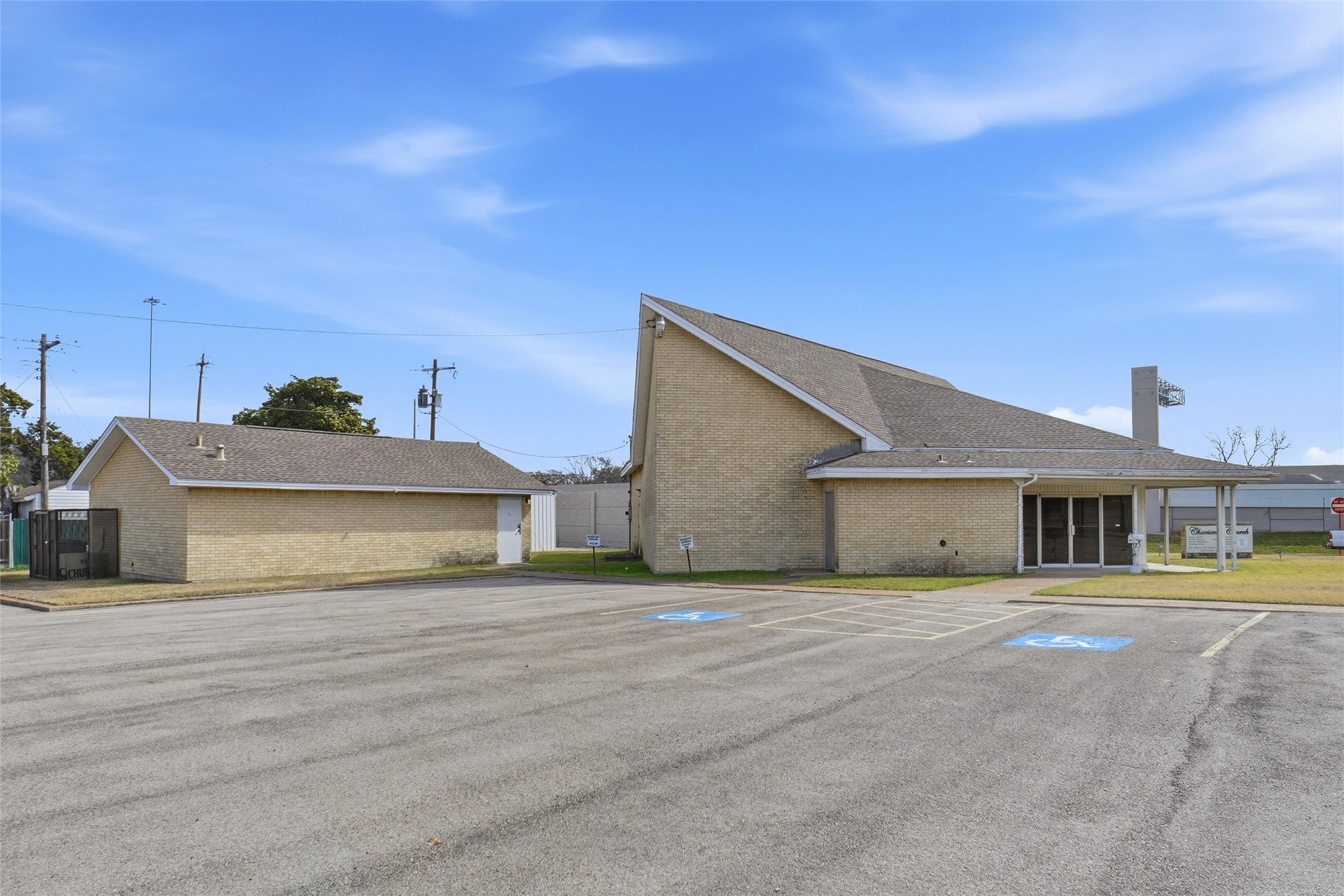 1717 Ariel Drive Dallas TX 75232