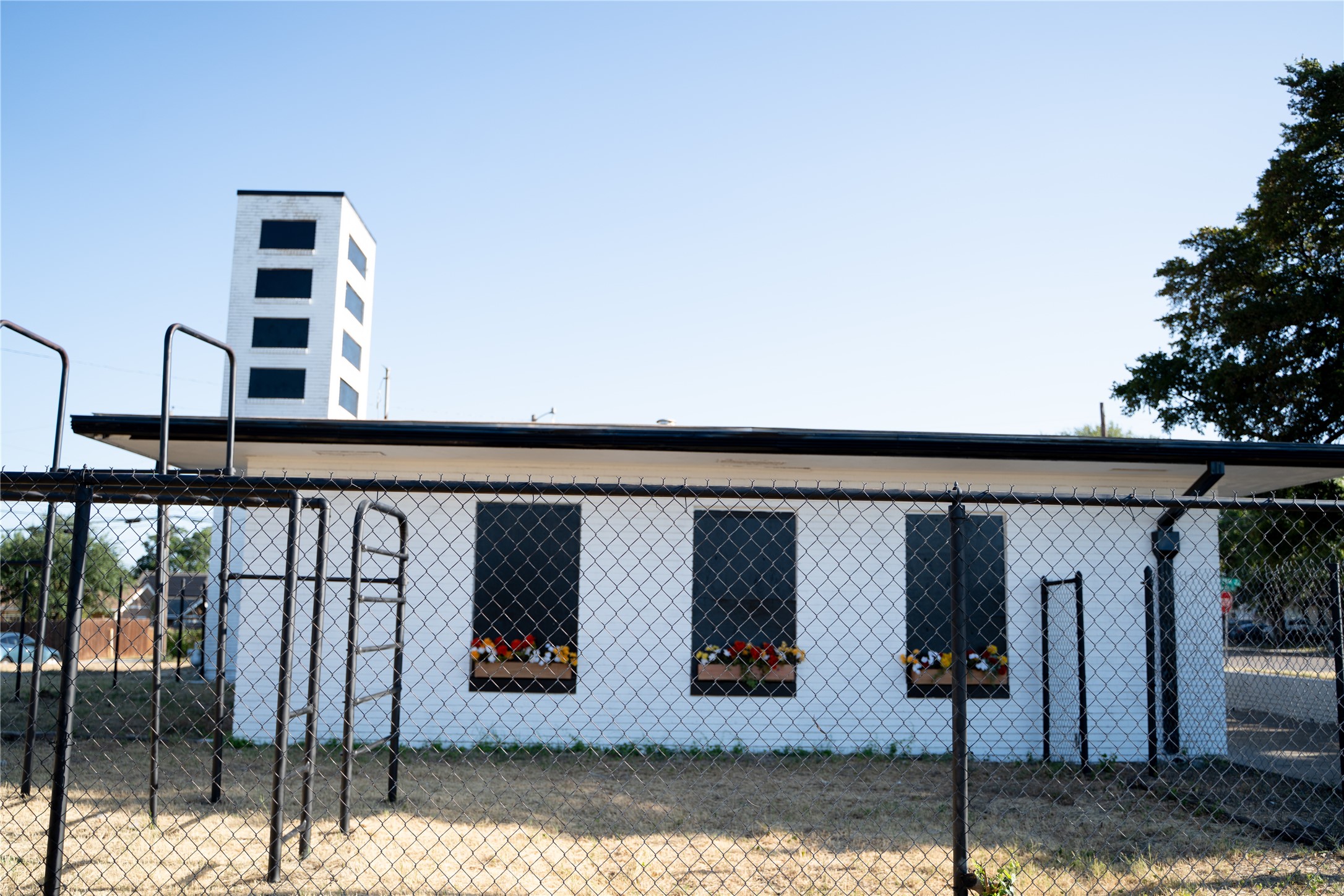 2909 Schwartz Avenue Fort Worth TX 76106