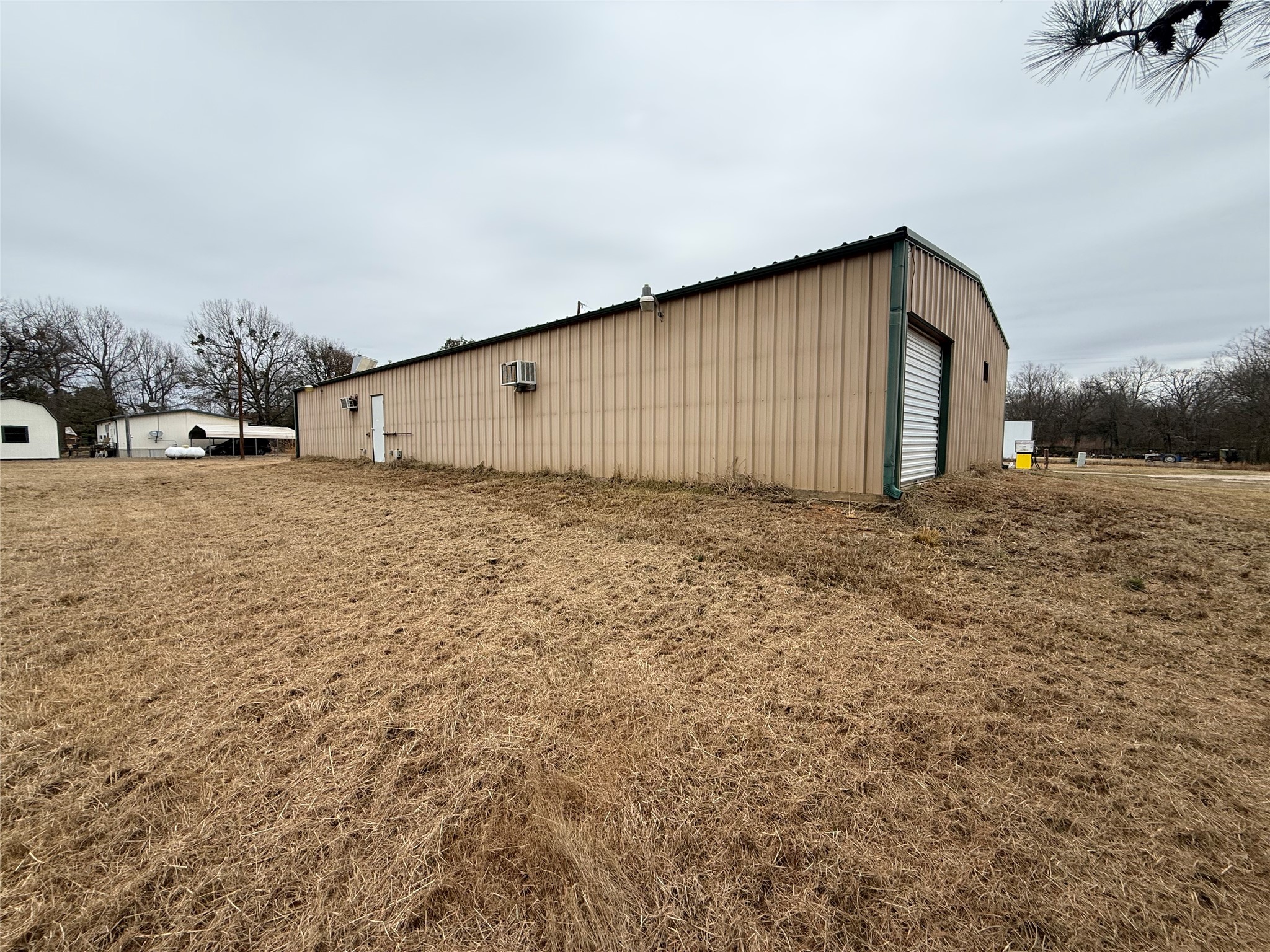 6597 Farm Road 1500 Sumner TX 75486