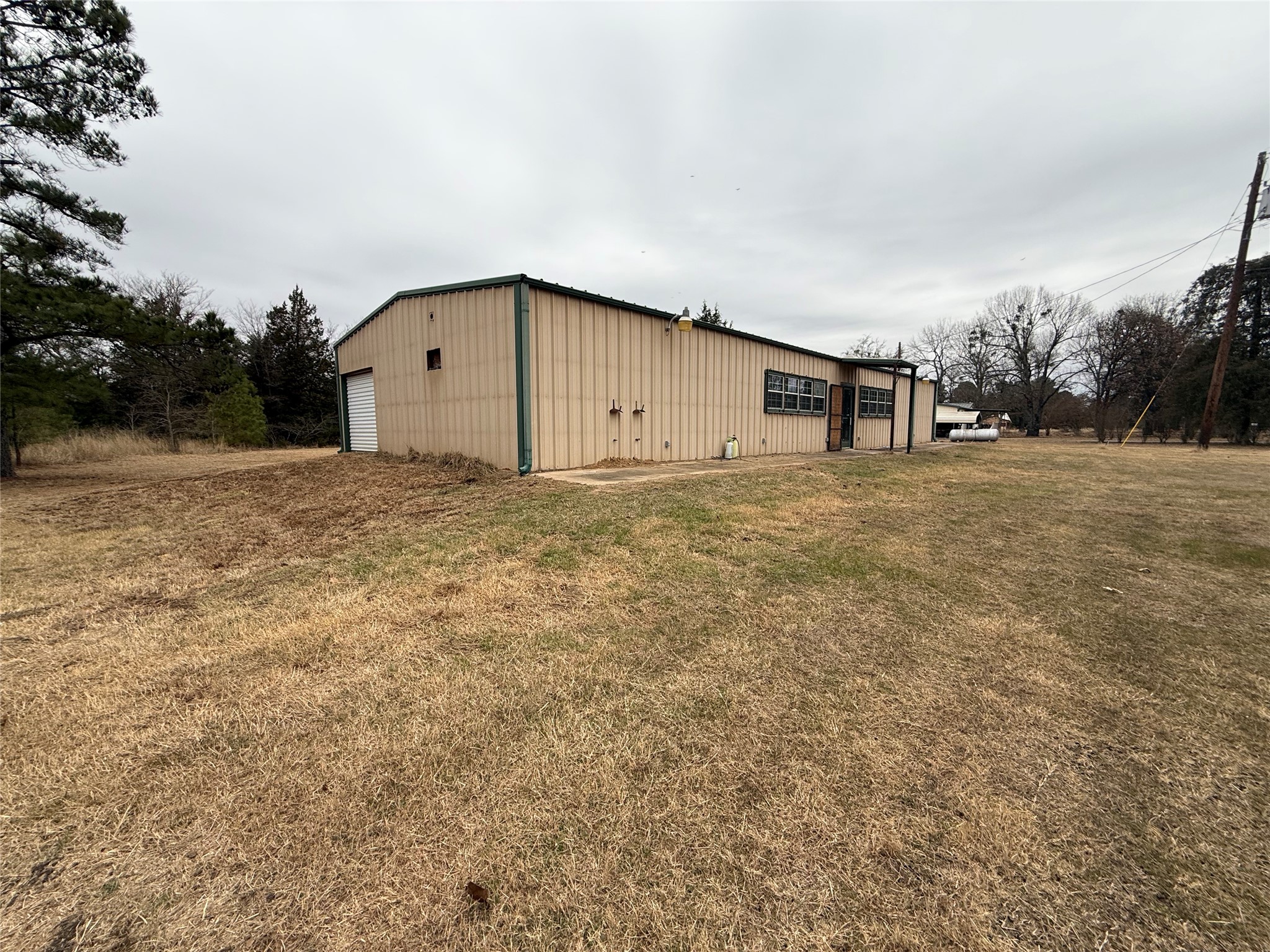 6597 Farm Road 1500 Sumner TX 75486