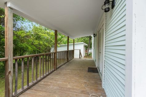 1009 N Pacific Street Mineola TX 75773