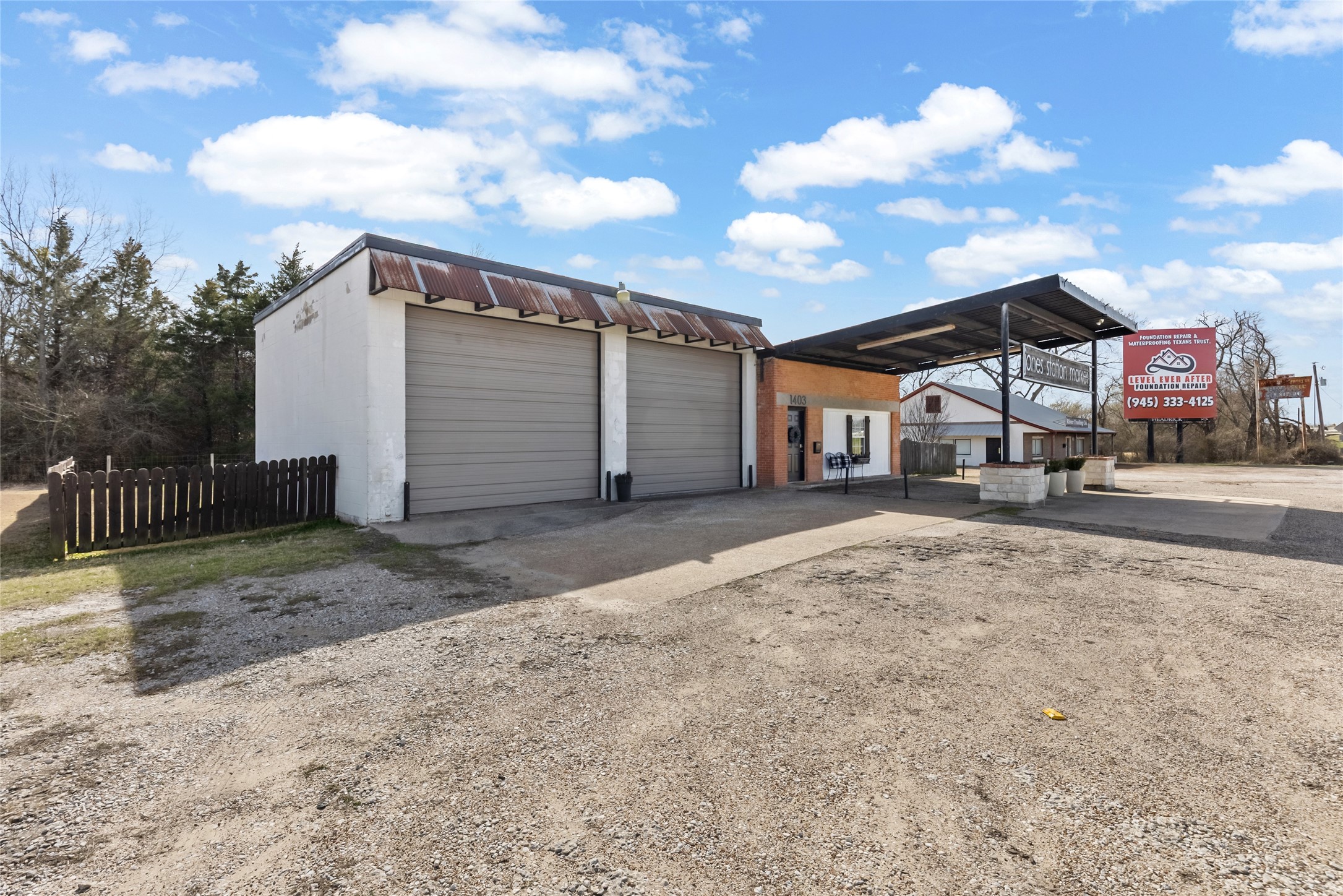 1403 Interstate Highway 30 Greenville TX 75402