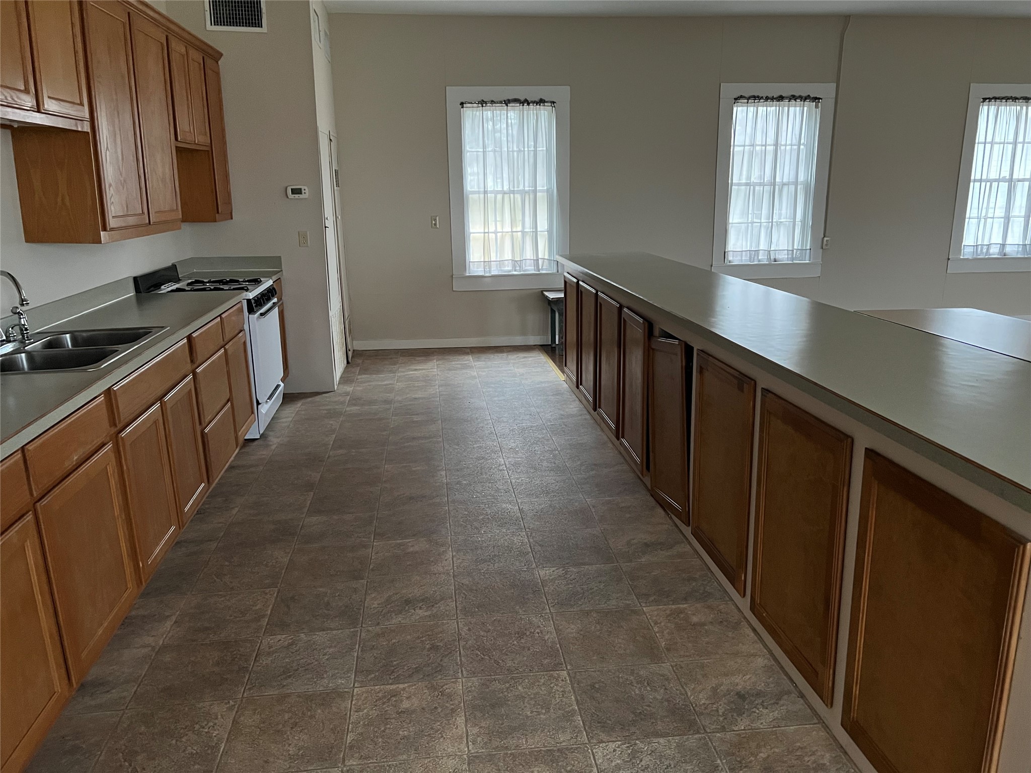 102 E Main Street Cumby TX 75433