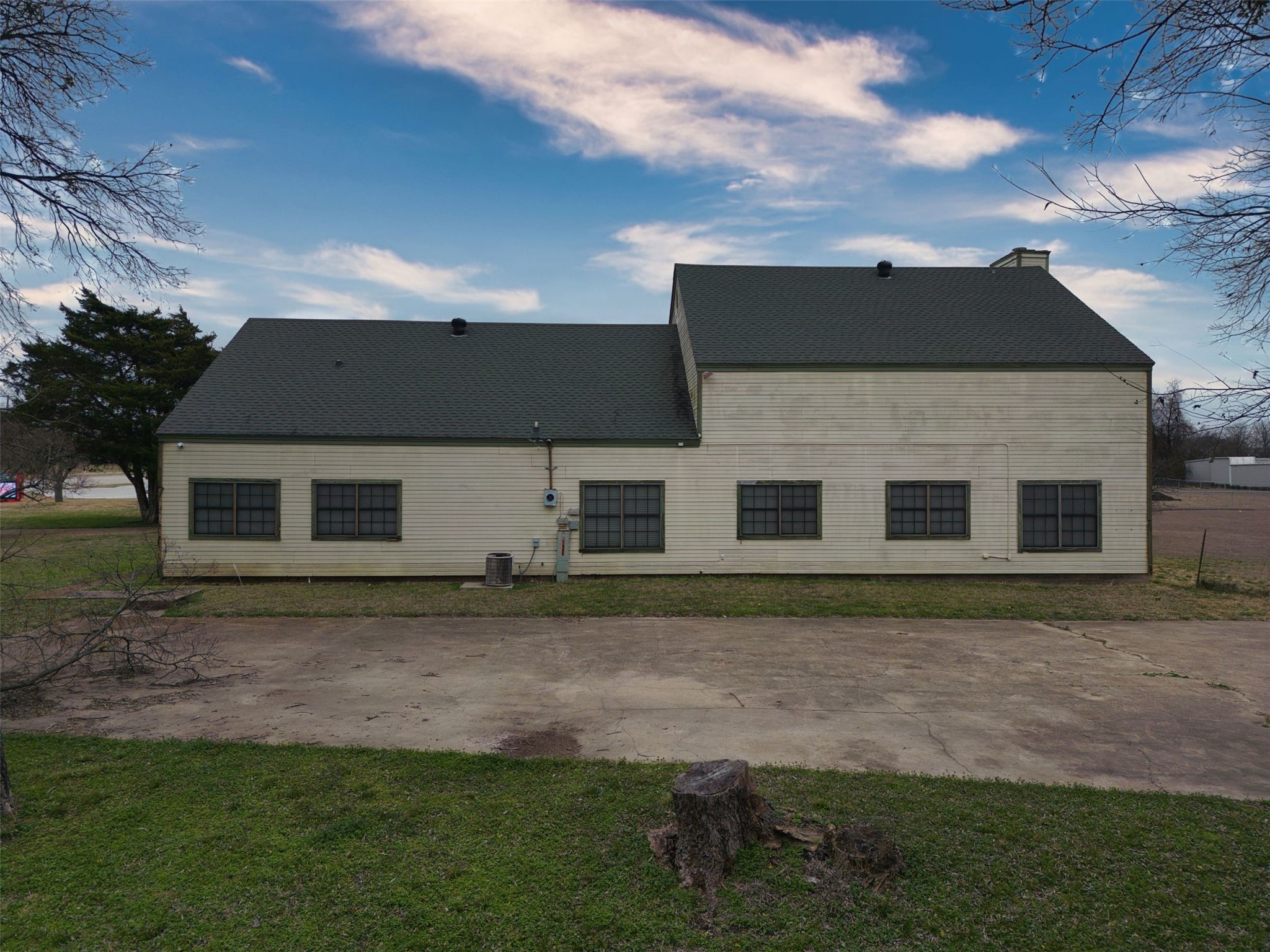2611 Ovilla Road Red Oak TX 75154