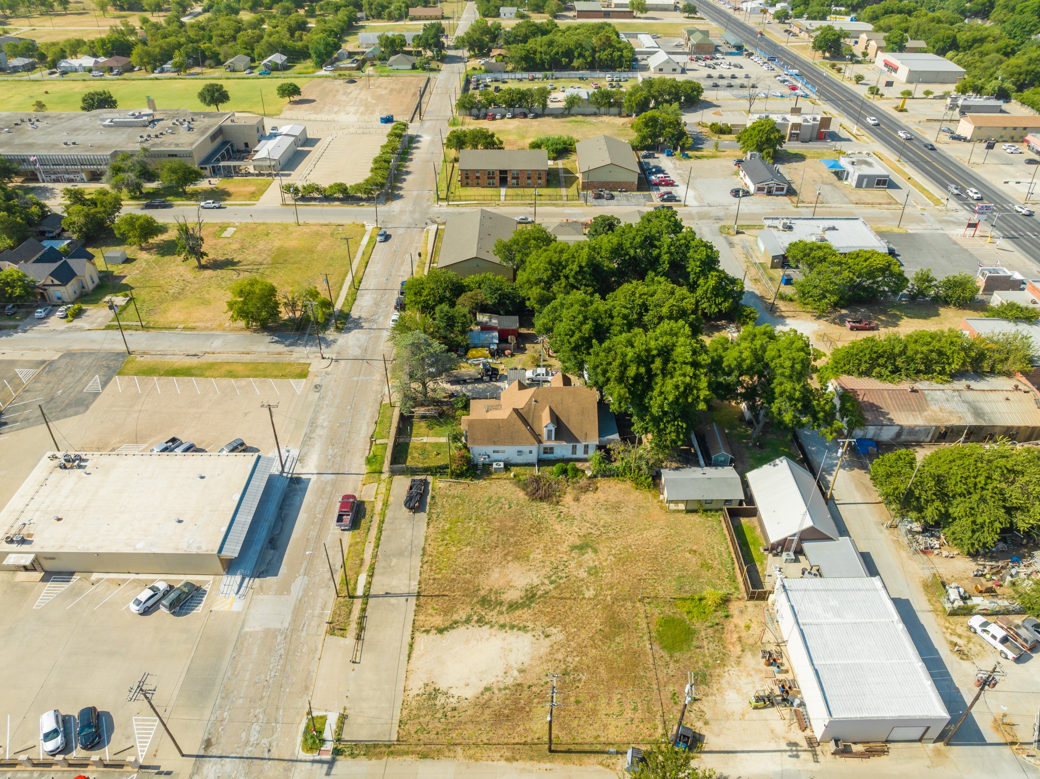 116 E Gould Street Street Hillsboro TX 76645
