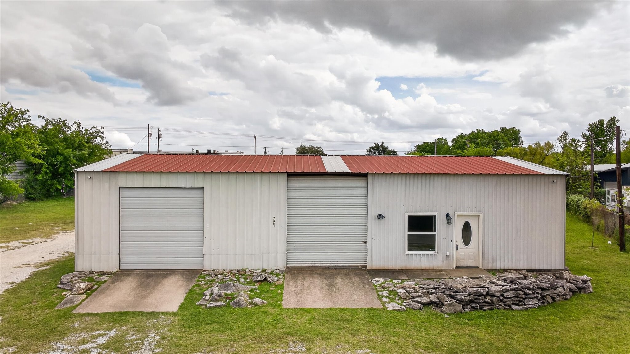 721 Comanche Cove Drive Granbury TX 76048