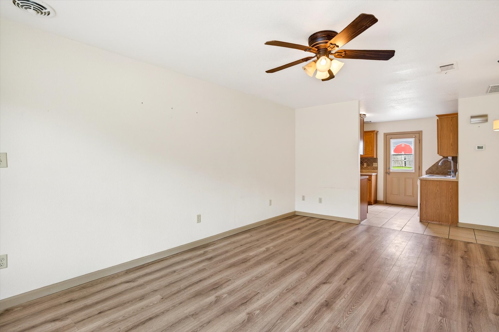 721 Comanche Cove Drive Granbury TX 76048