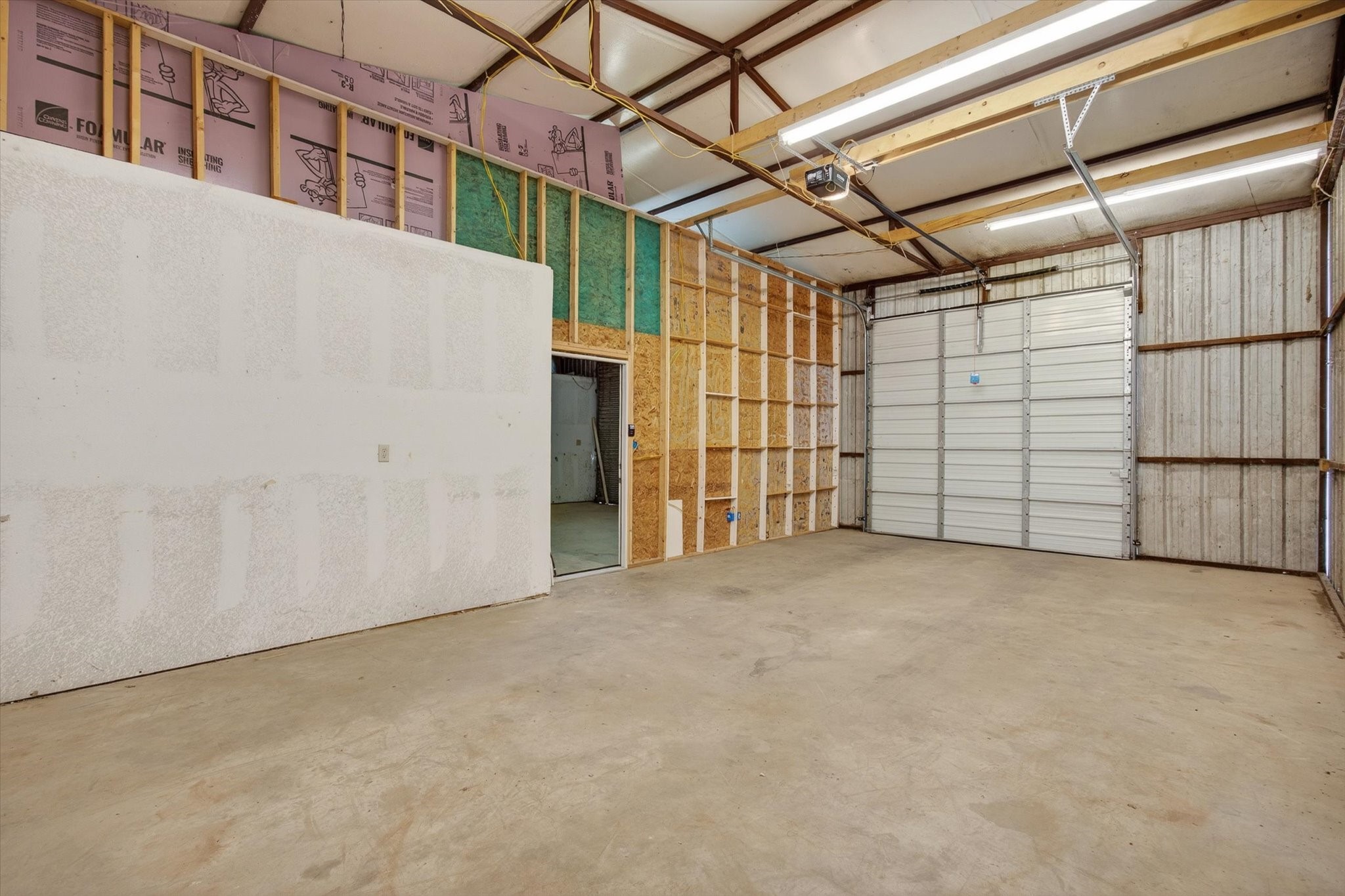 721 Comanche Cove Drive Granbury TX 76048