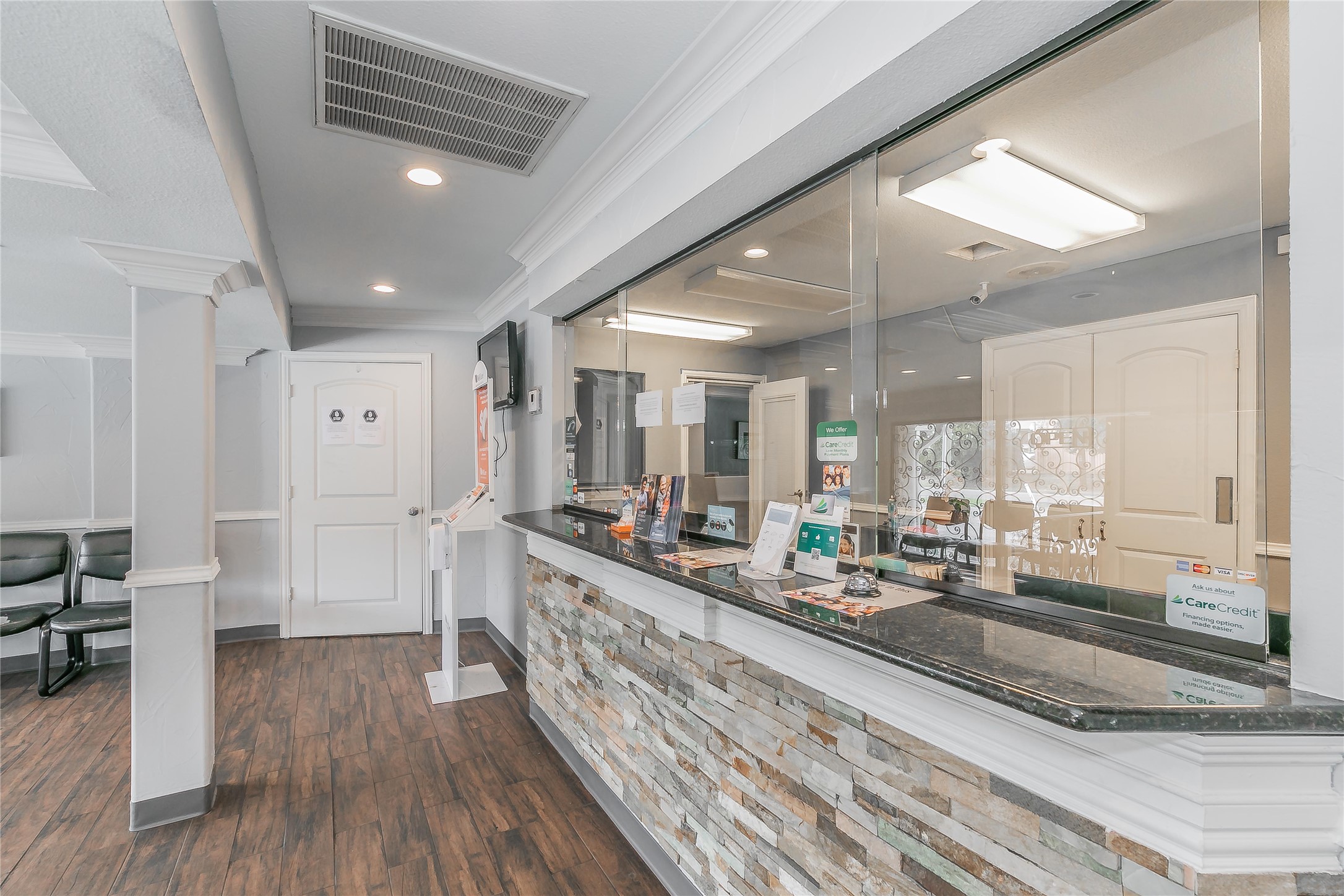 2823 Kendale Drive Dallas TX 75220