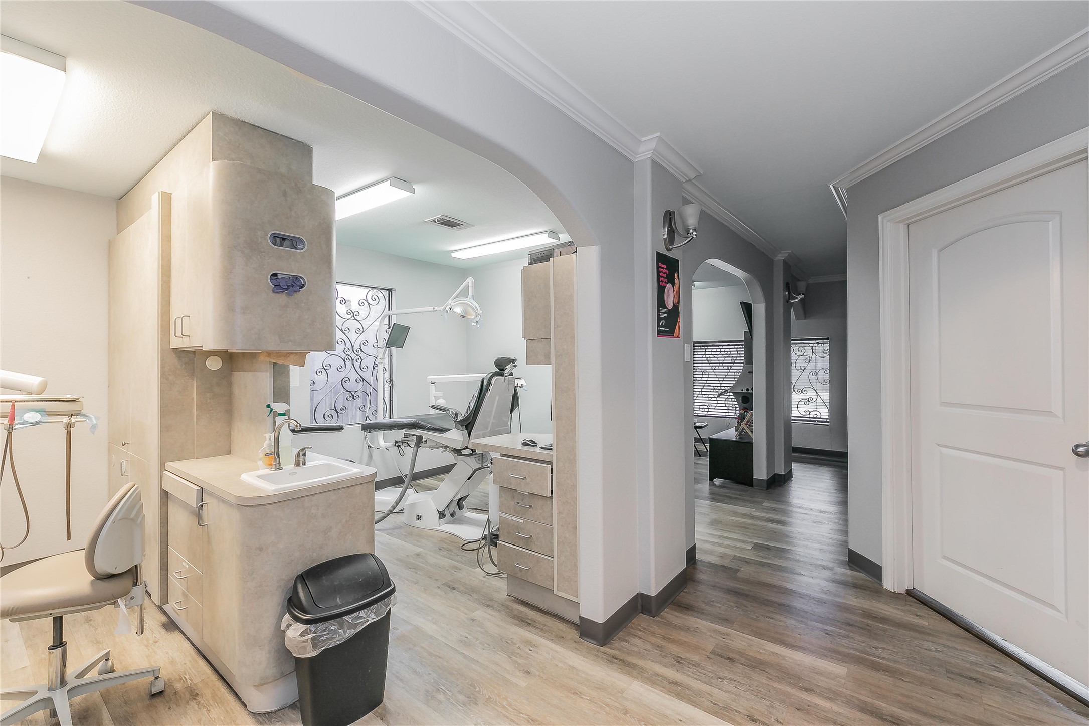 2823 Kendale Drive Dallas TX 75220