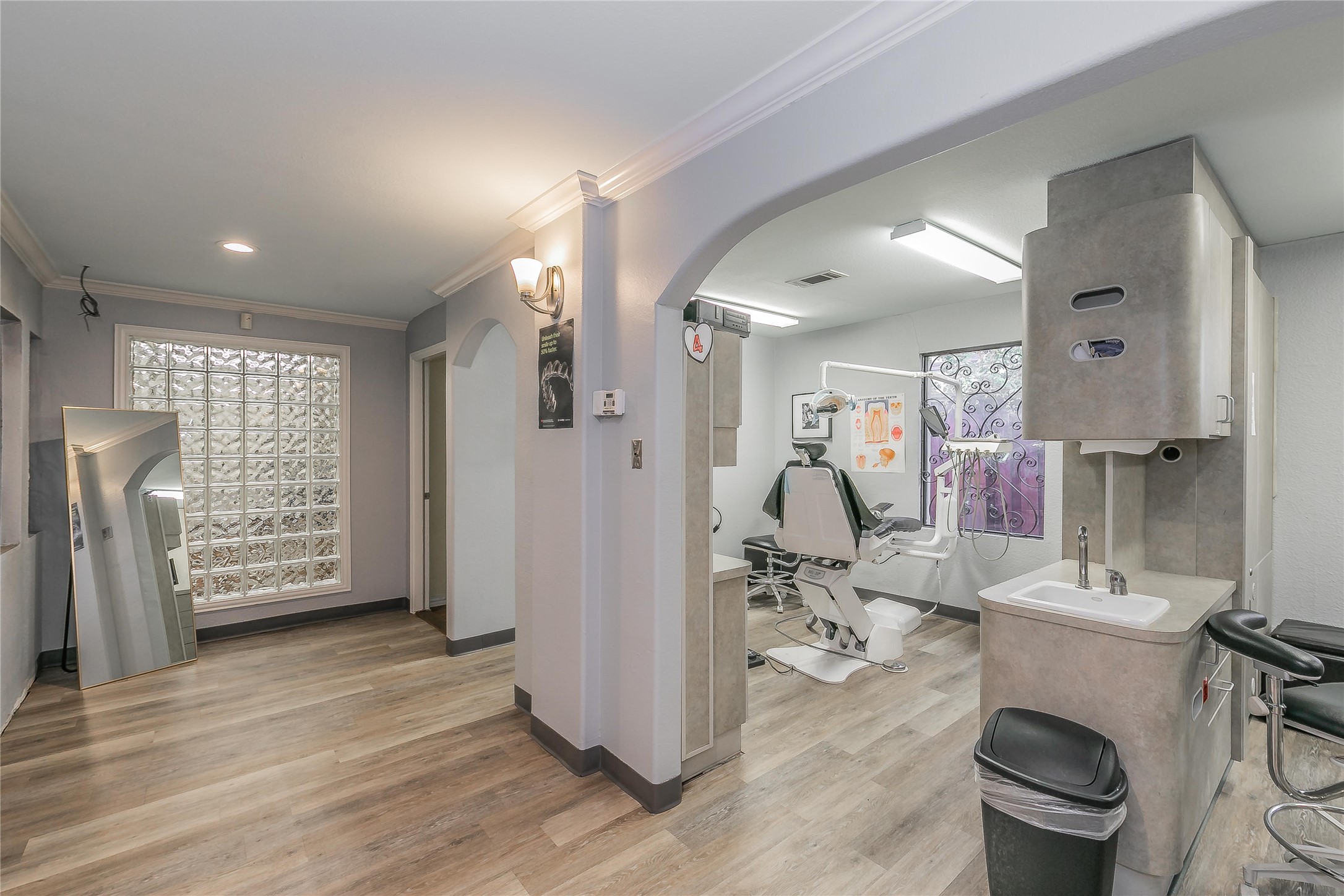 2823 Kendale Drive Dallas TX 75220