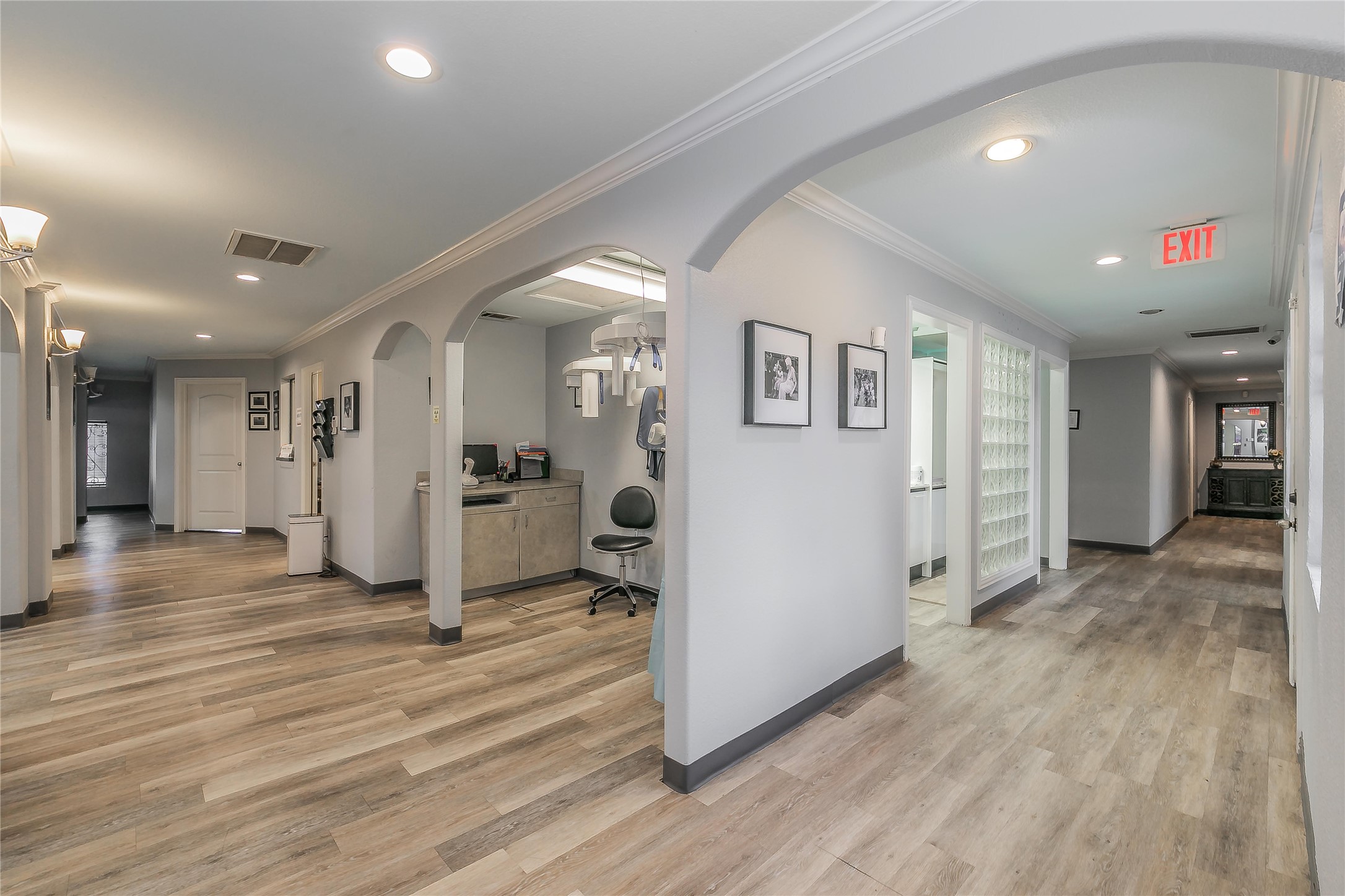 2823 Kendale Drive Dallas TX 75220