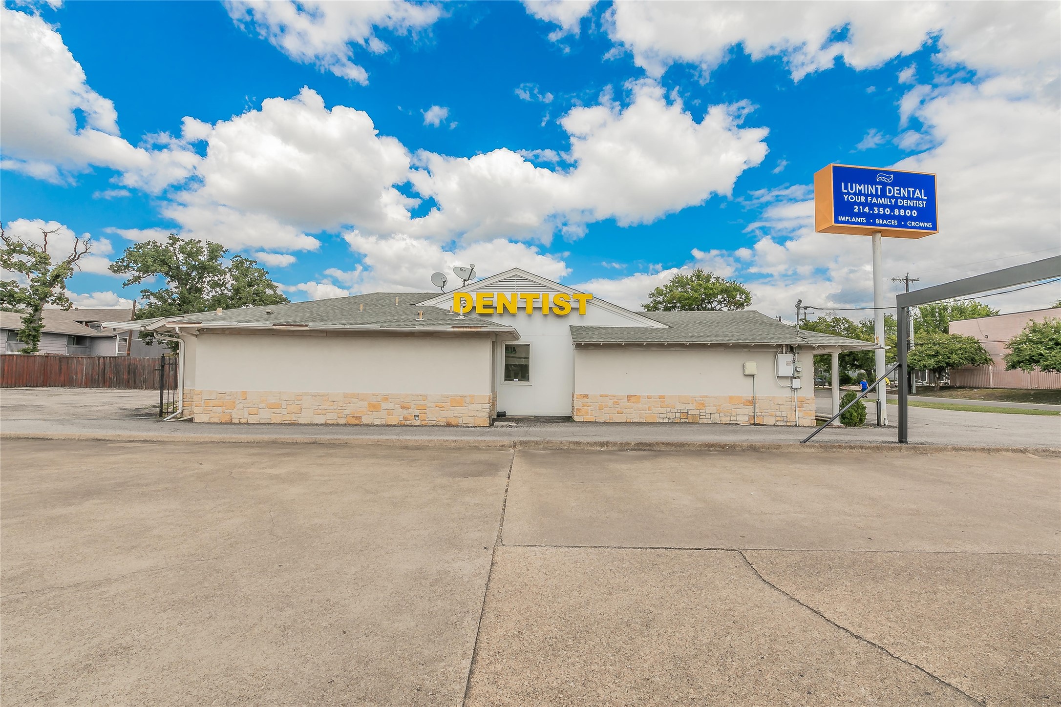 2823 Kendale Drive Dallas TX 75220