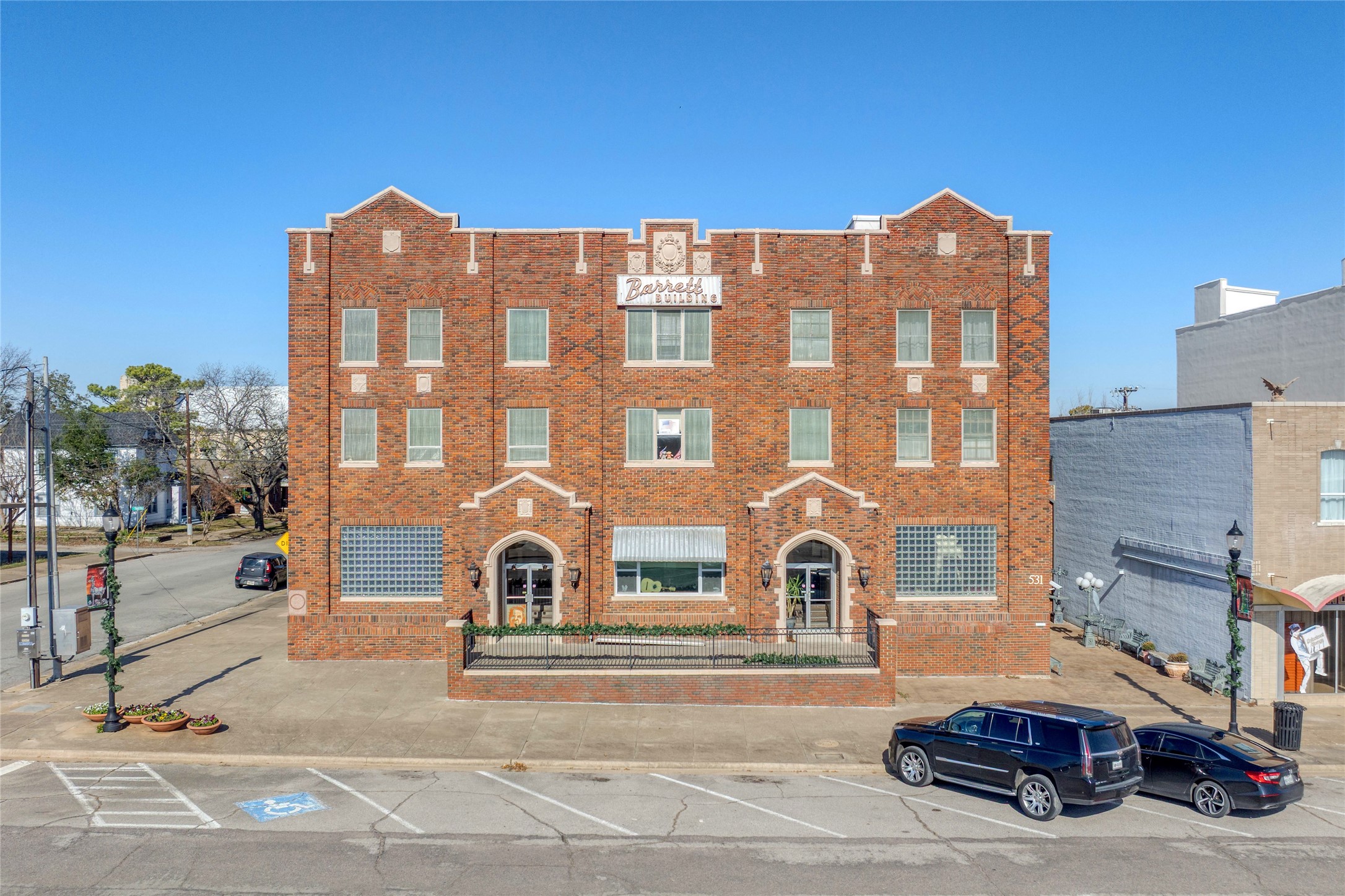 531 W Main Street Denison TX 75020
