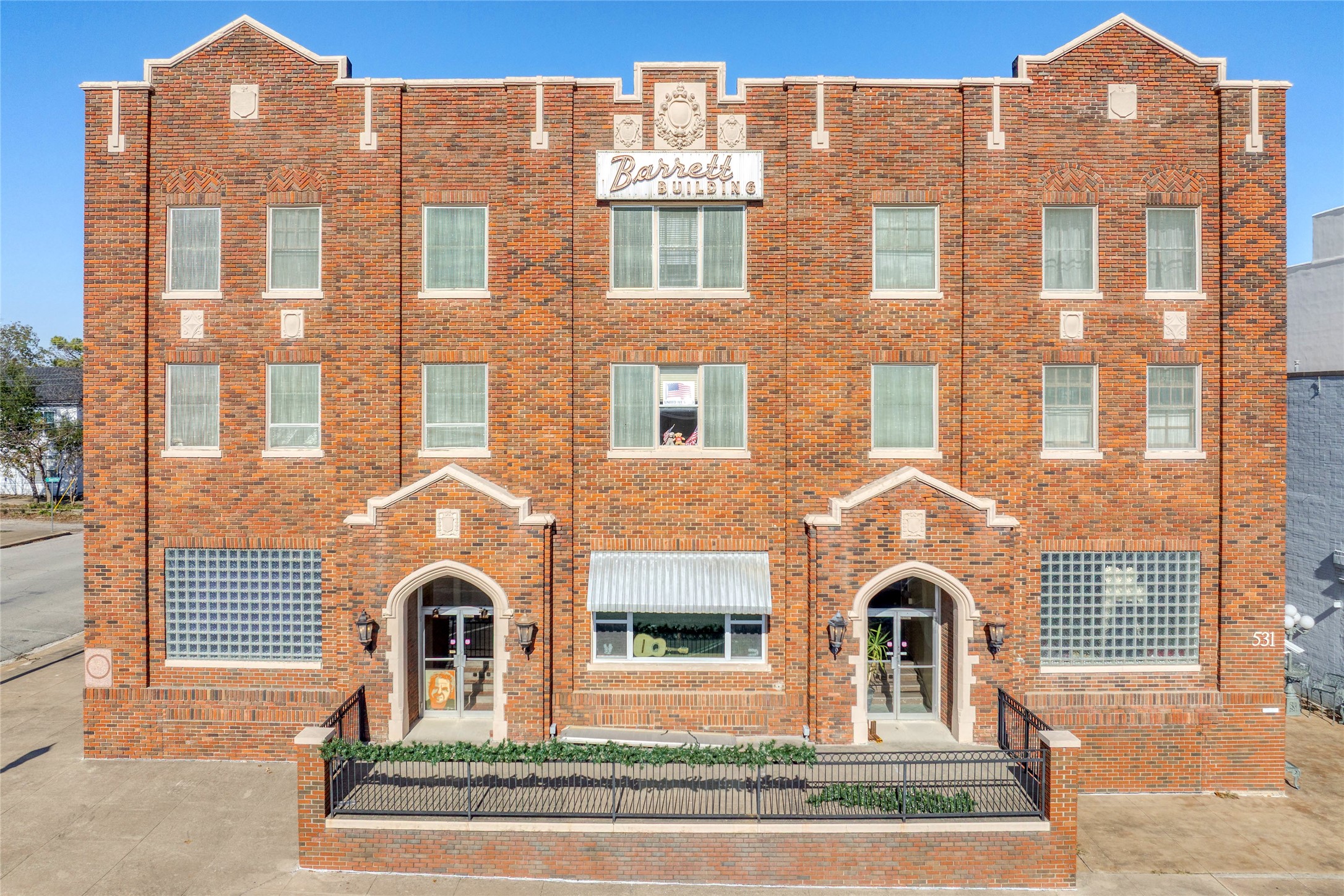 531 W Main Street Denison TX 75020
