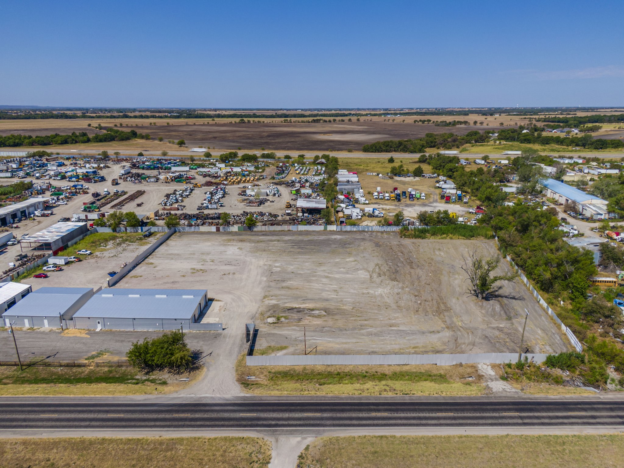 3030 S Highway 77 Waxahachie TX 75165