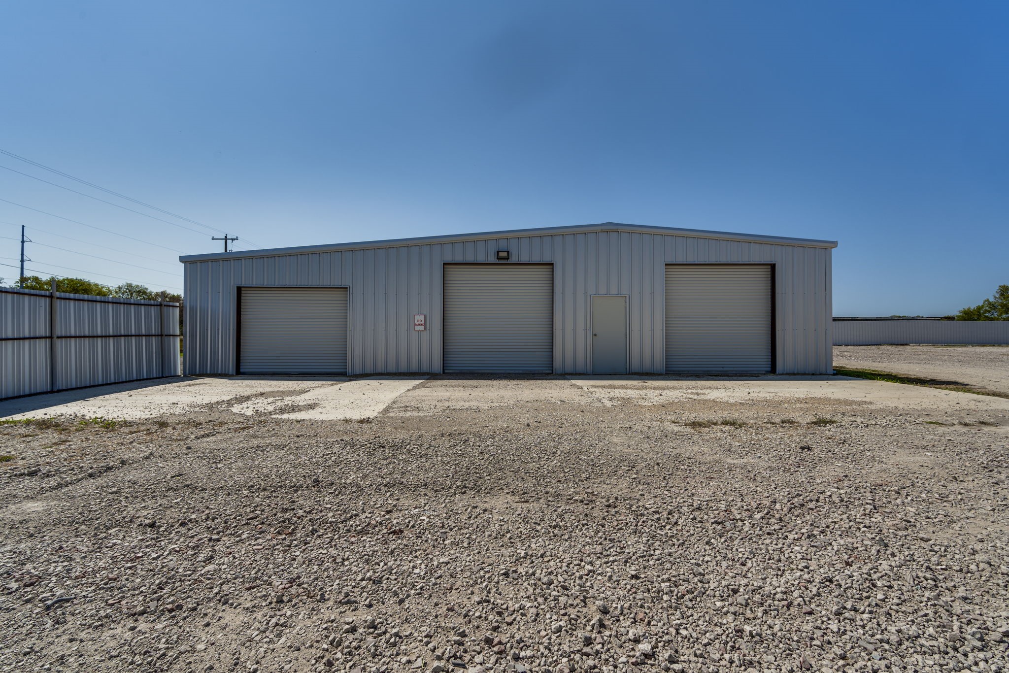 3030 S Highway 77 Waxahachie TX 75165