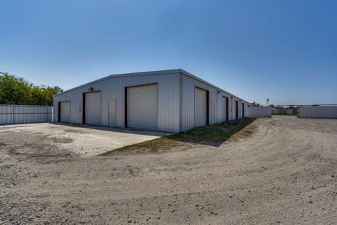 3030 S Highway 77 Waxahachie TX 75165