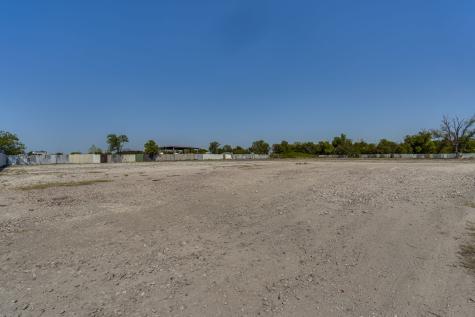 3030 S Highway 77 Waxahachie TX 75165