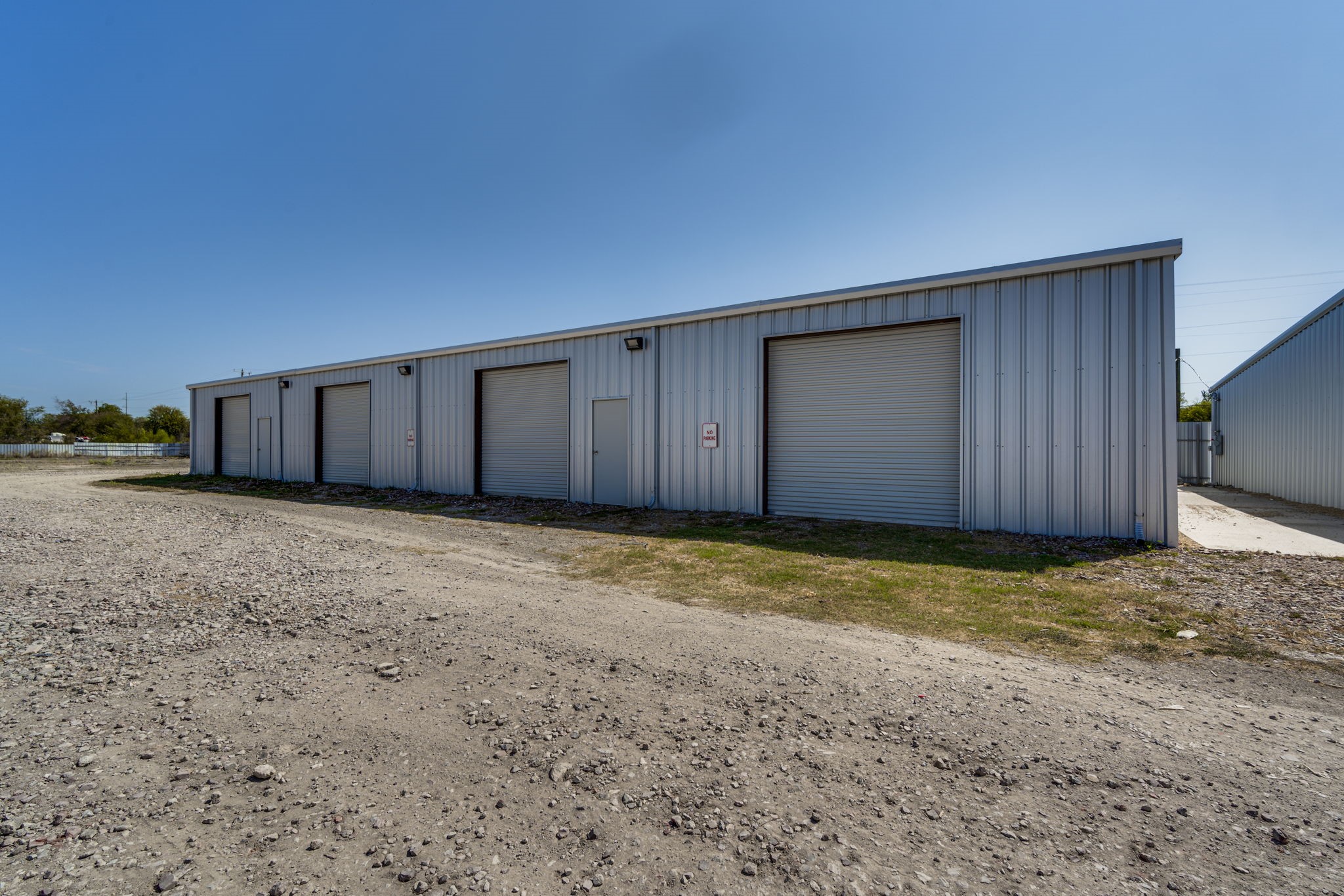 3030 S Highway 77 Waxahachie TX 75165