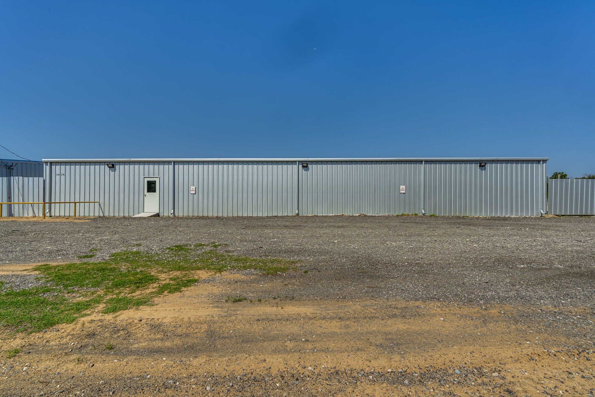 3030 S Highway 77 Waxahachie TX 75165