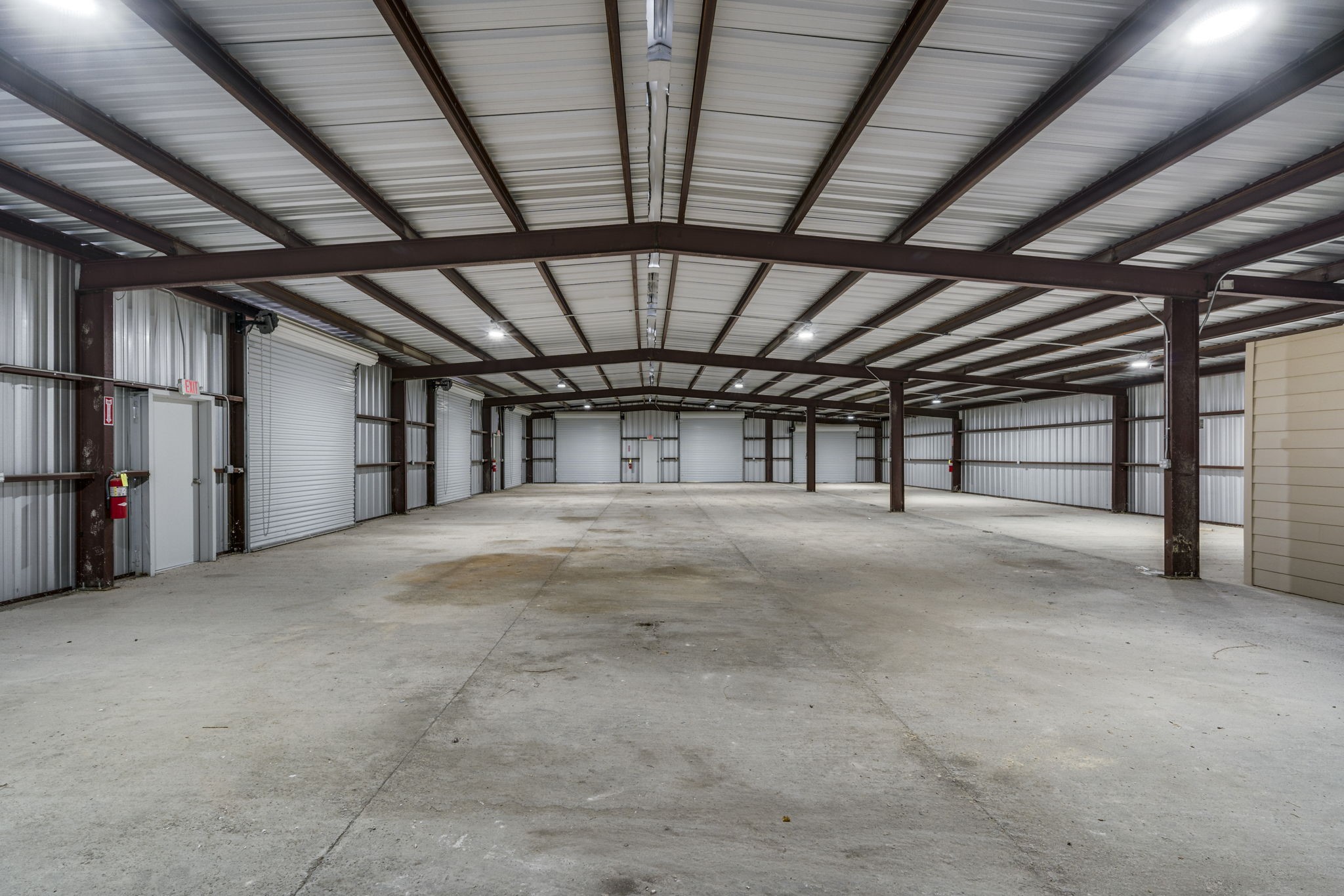 3030 S Highway 77 Waxahachie TX 75165