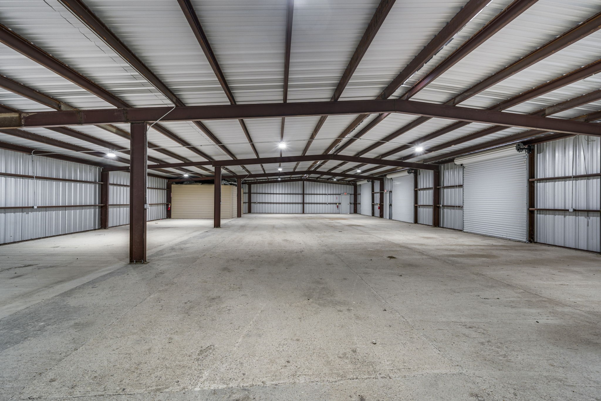 3030 S Highway 77 Waxahachie TX 75165